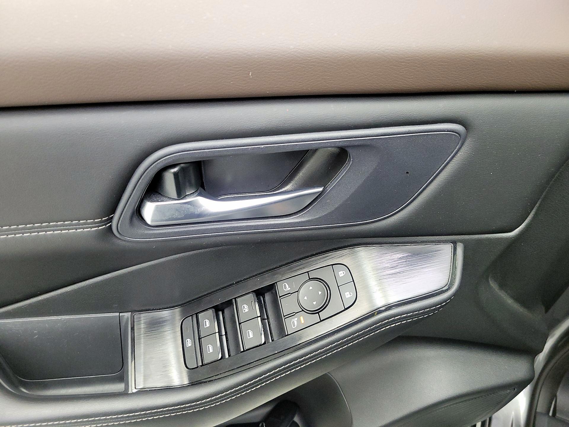 Thumbnail: 2023 Nissan Rogue - 10