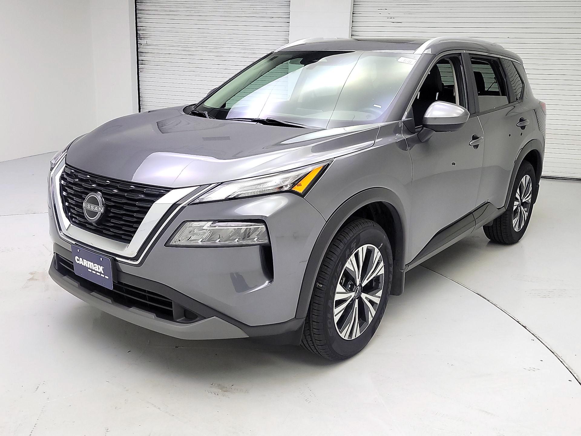 Thumbnail: 2023 Nissan Rogue - 3