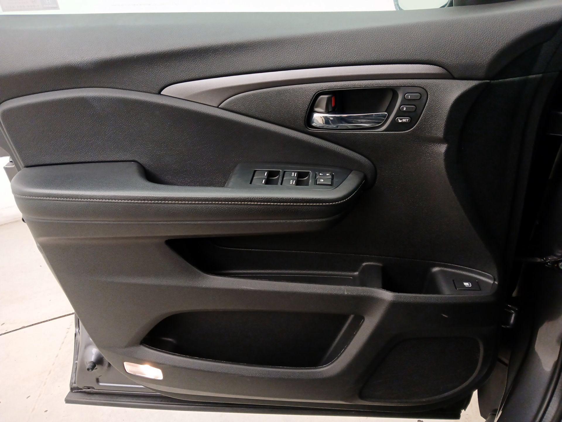 Thumbnail: 2023 Honda Ridgeline - 12