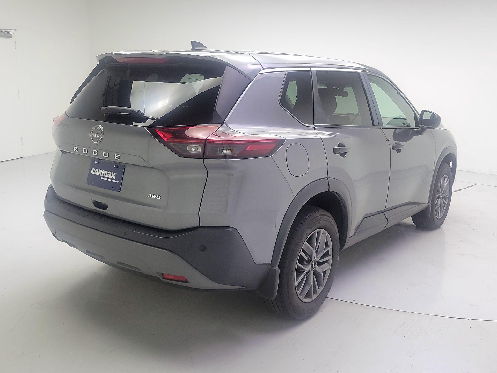 Thumbnail: 2023 Nissan Rogue - 5