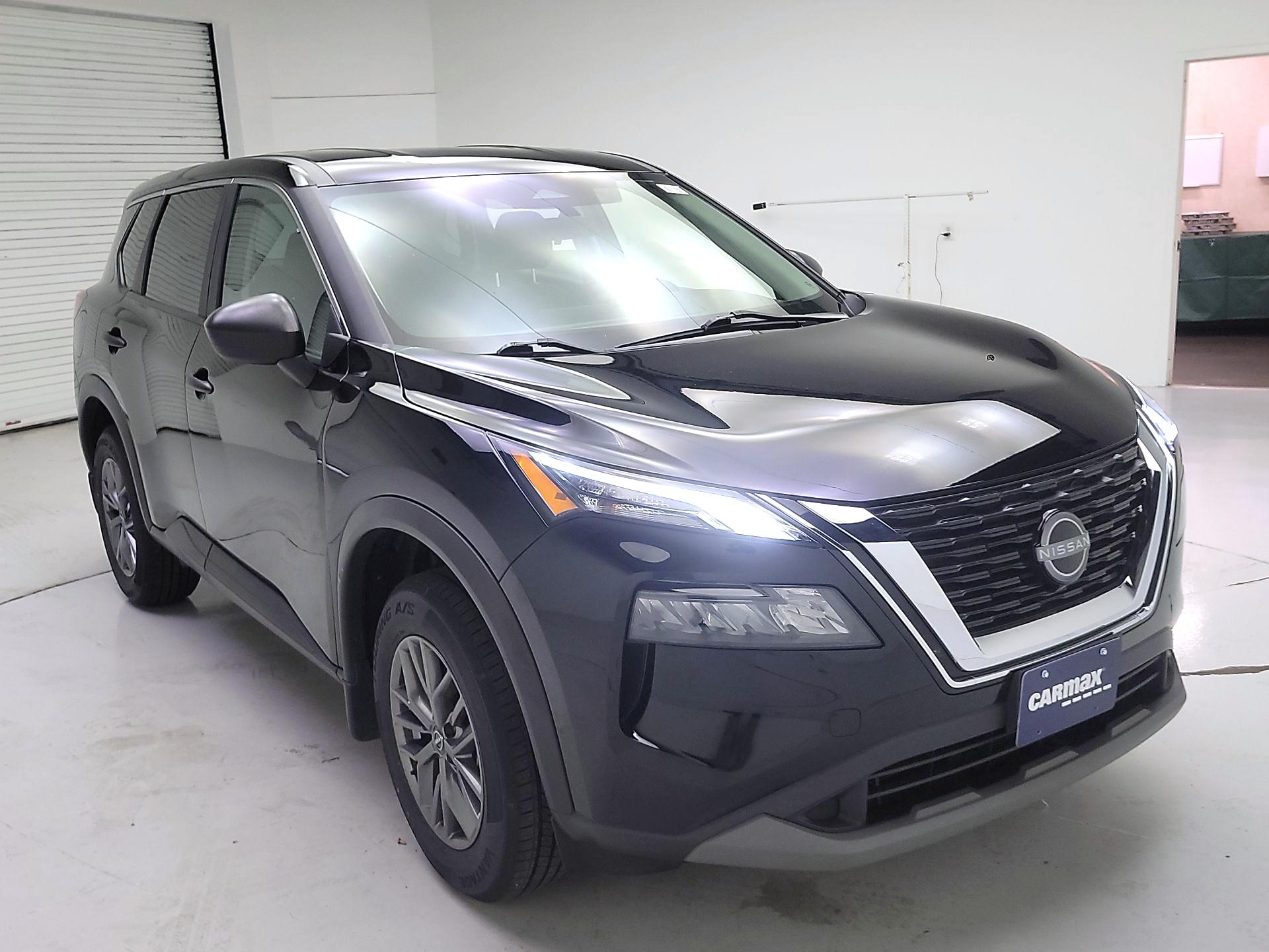 Thumbnail: 2023 Nissan Rogue - 1