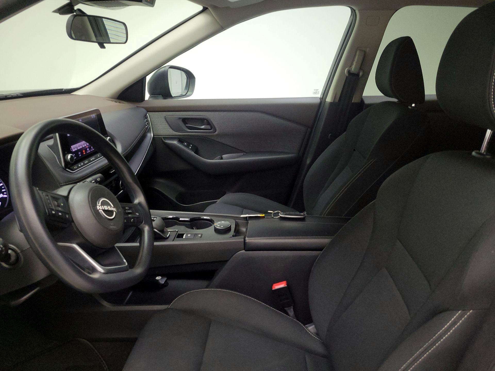 Thumbnail: 2023 Nissan Rogue - 9