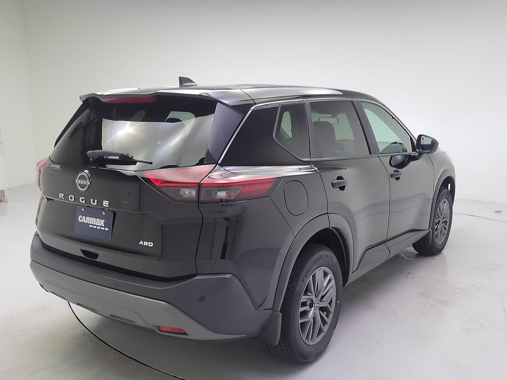 Thumbnail: 2023 Nissan Rogue - 5