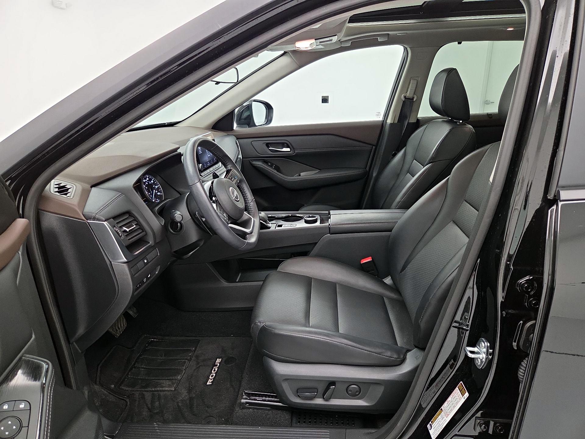 Thumbnail: 2023 Nissan Rogue - 11
