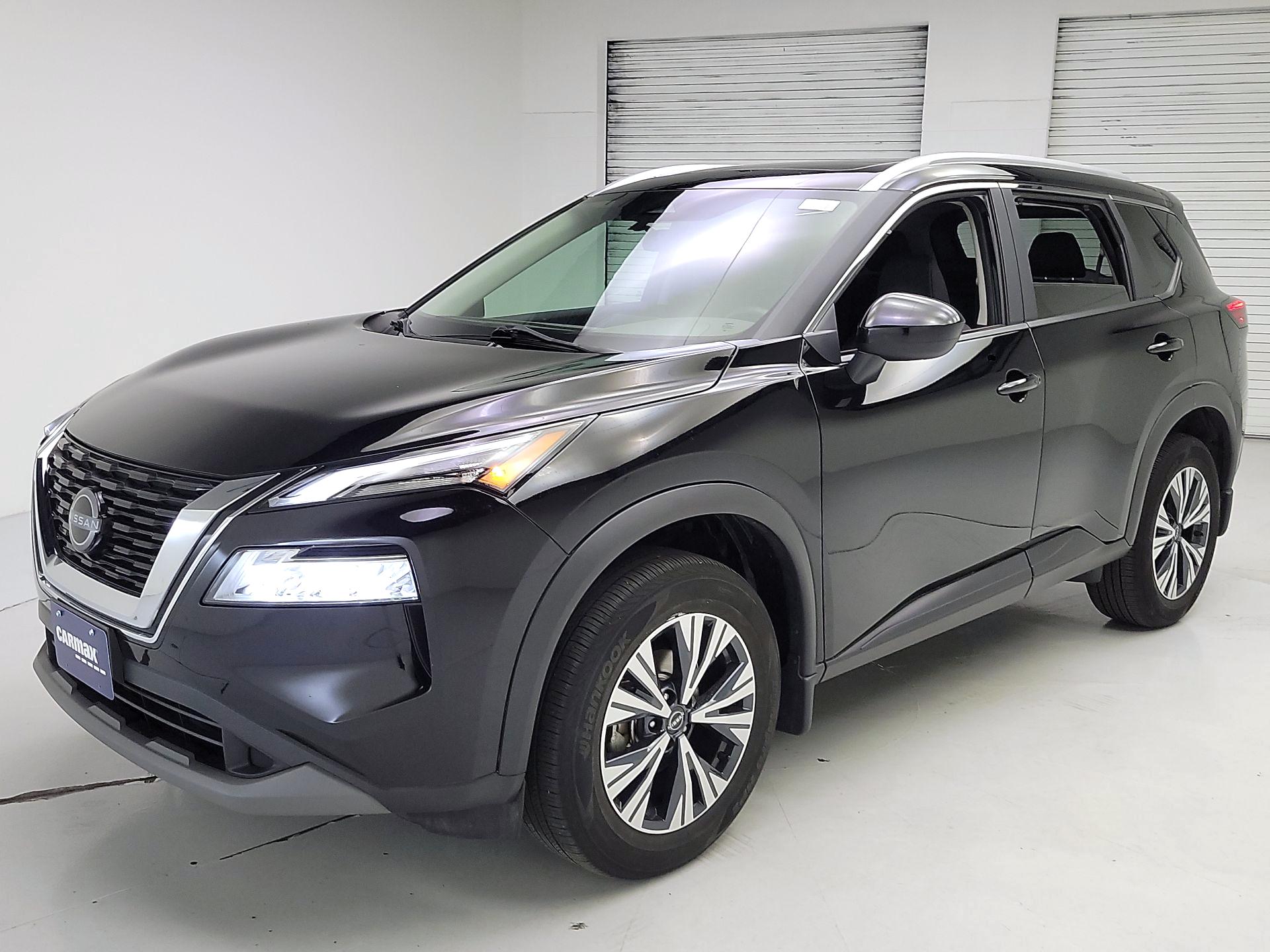 Thumbnail: 2023 Nissan Rogue - 3