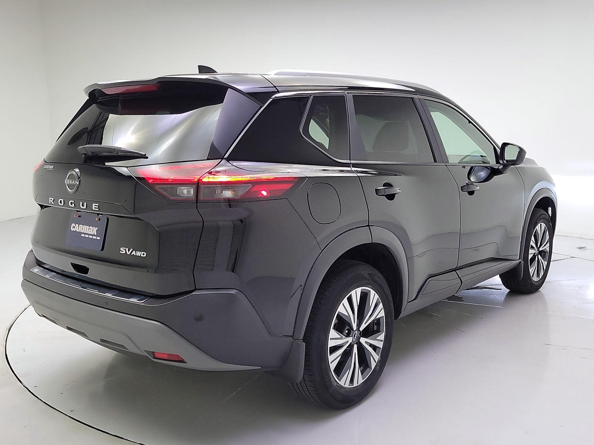 Thumbnail: 2023 Nissan Rogue - 5
