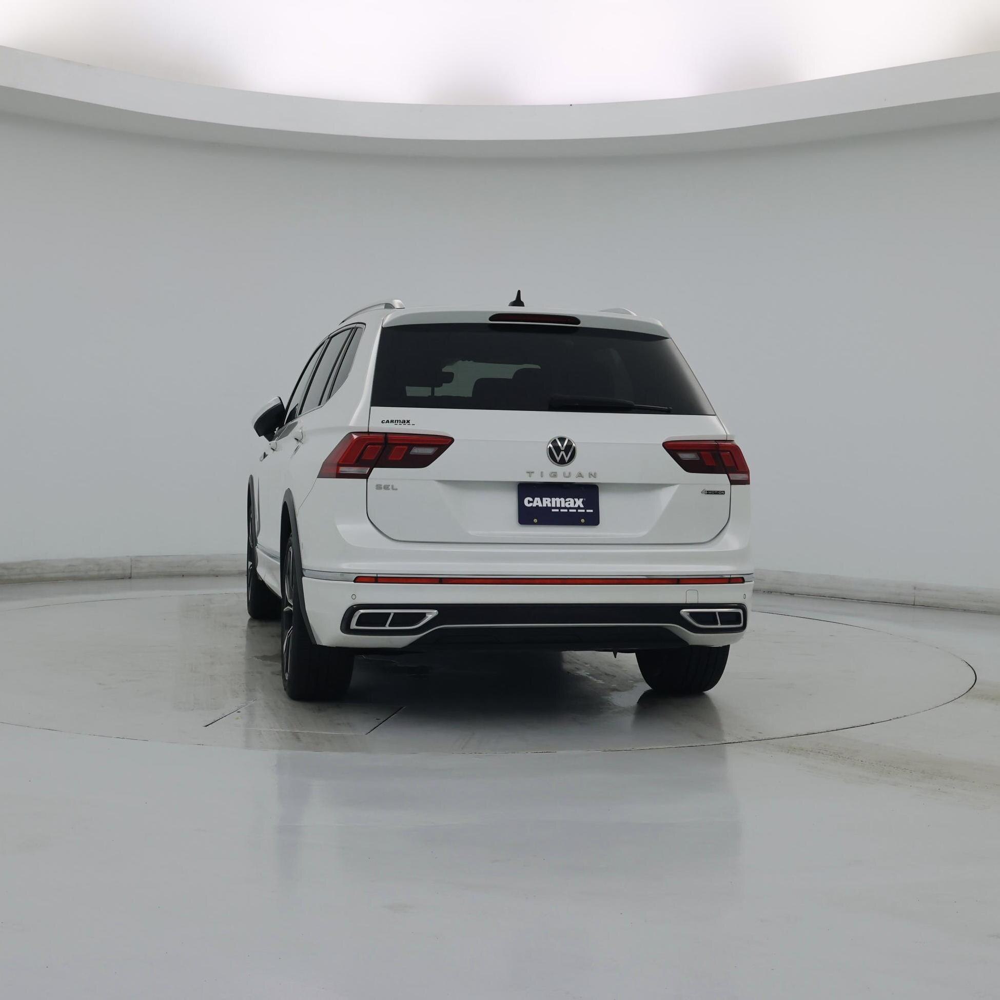 Thumbnail: 2022 Volkswagen Tiguan - 6