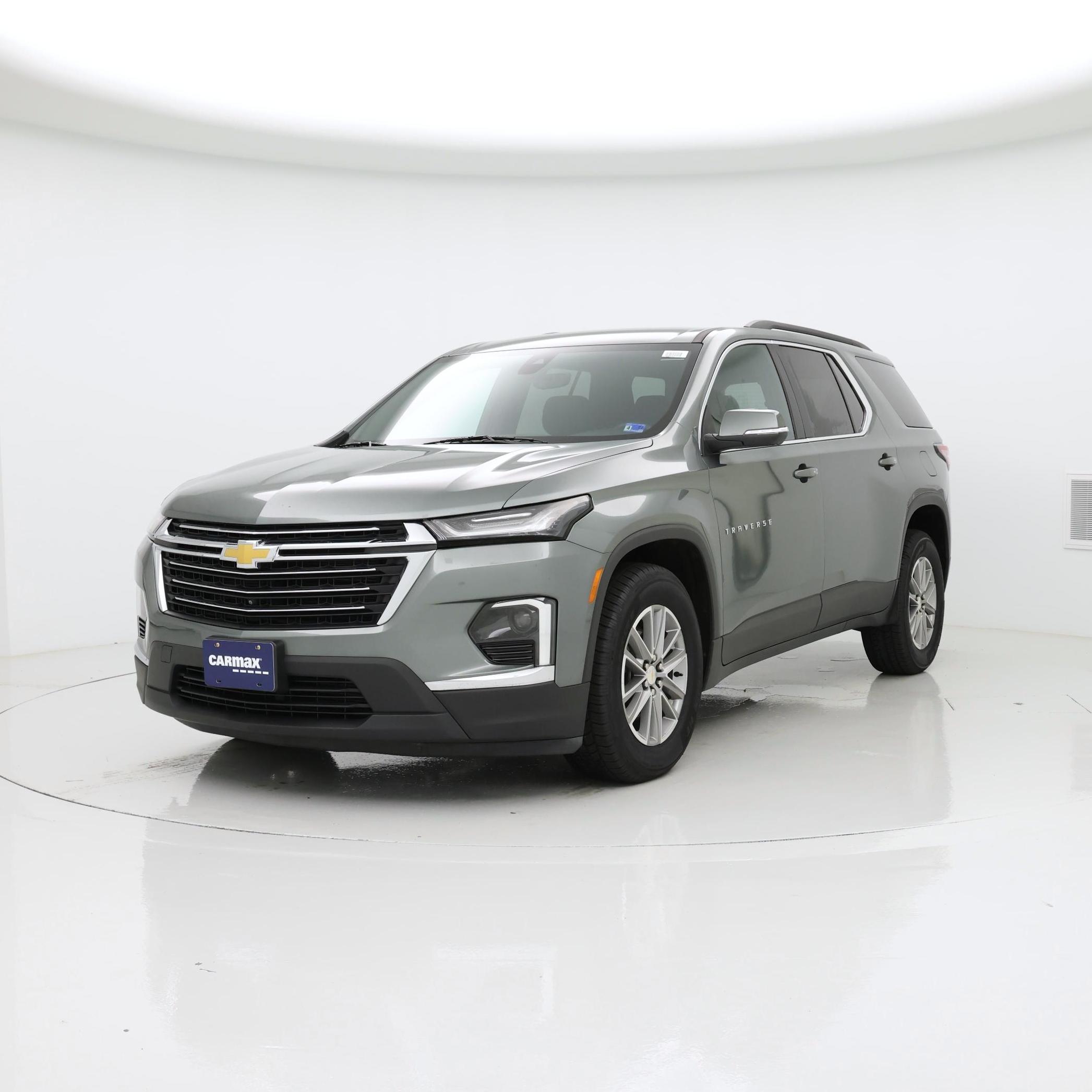 Thumbnail: 2023 Chevrolet Traverse - 4