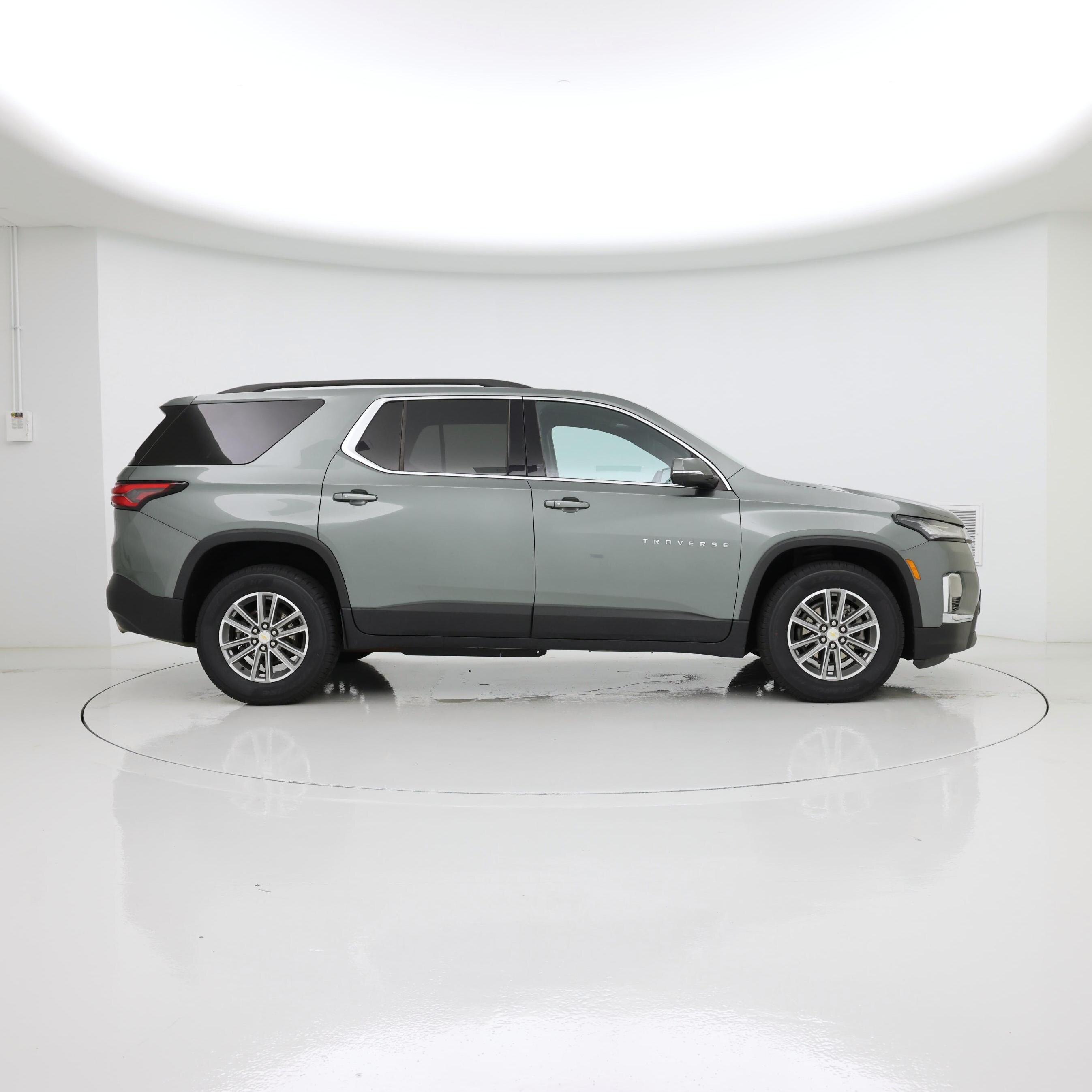 Thumbnail: 2023 Chevrolet Traverse - 7