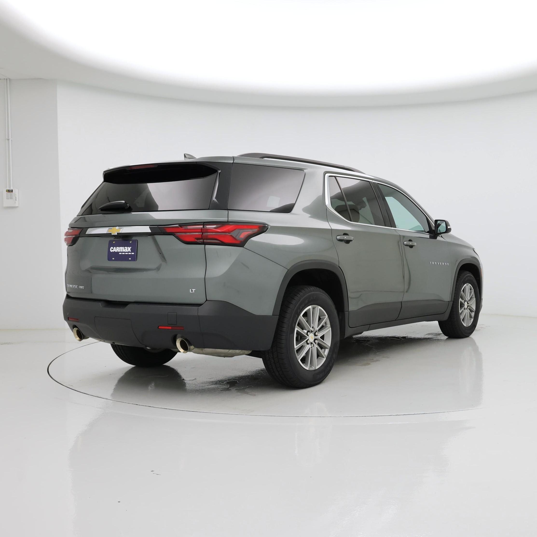 Thumbnail: 2023 Chevrolet Traverse - 8