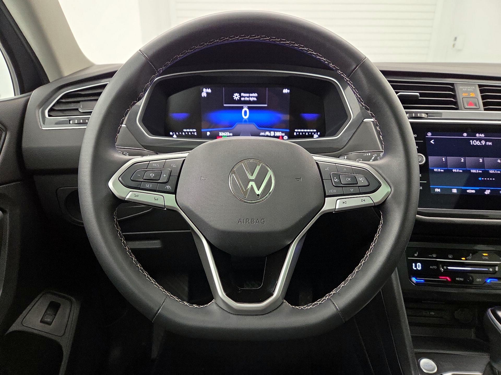 Thumbnail: 2024 Volkswagen Tiguan - 10
