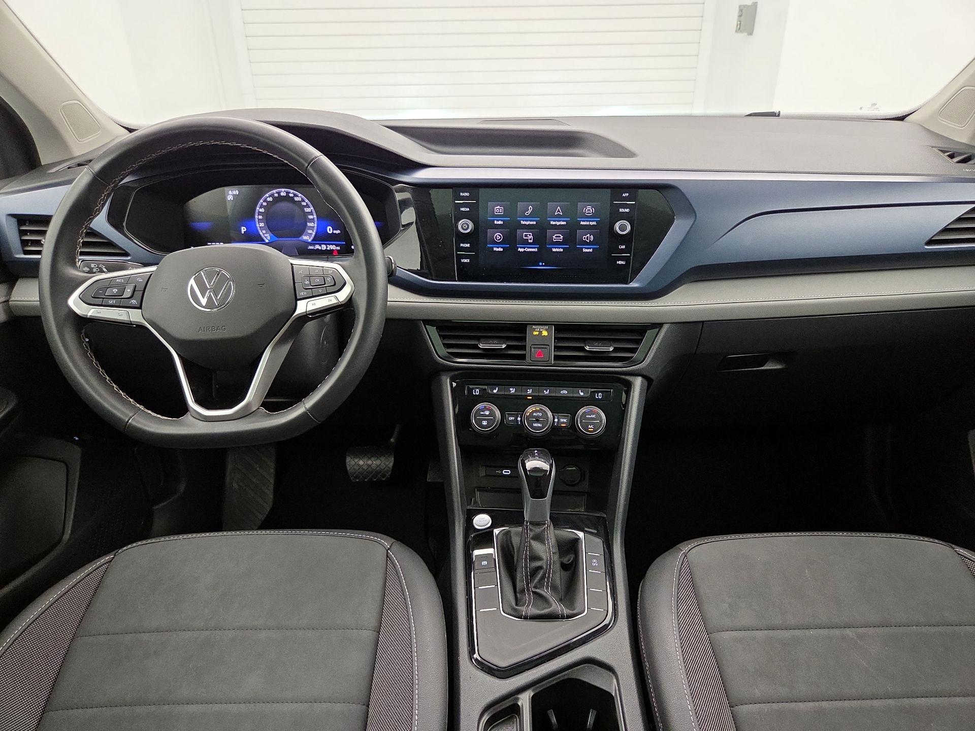Thumbnail: 2024 Volkswagen Taos - 9