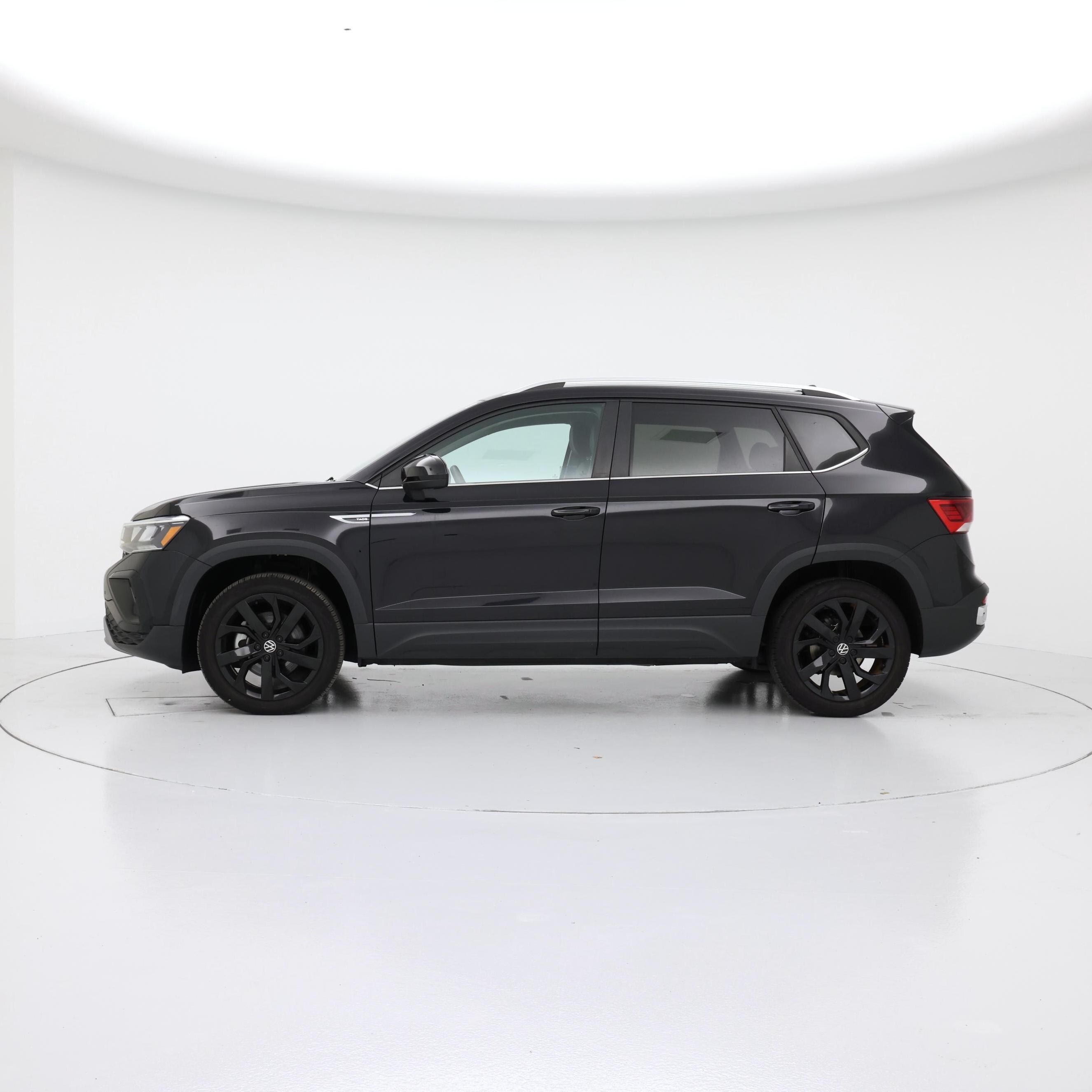 Thumbnail: 2024 Volkswagen Taos - 3