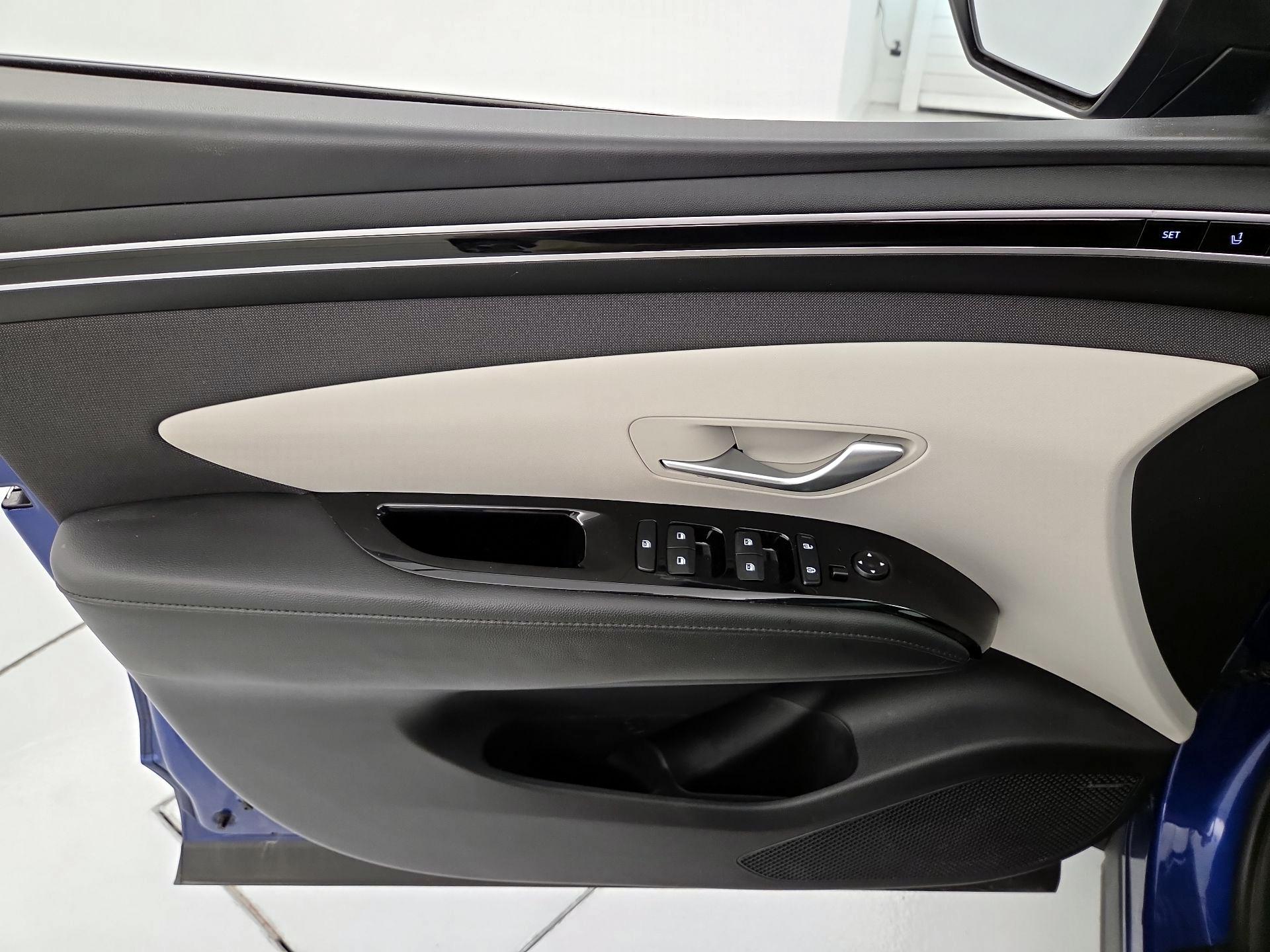 Thumbnail: 2023 Hyundai Tucson - 12