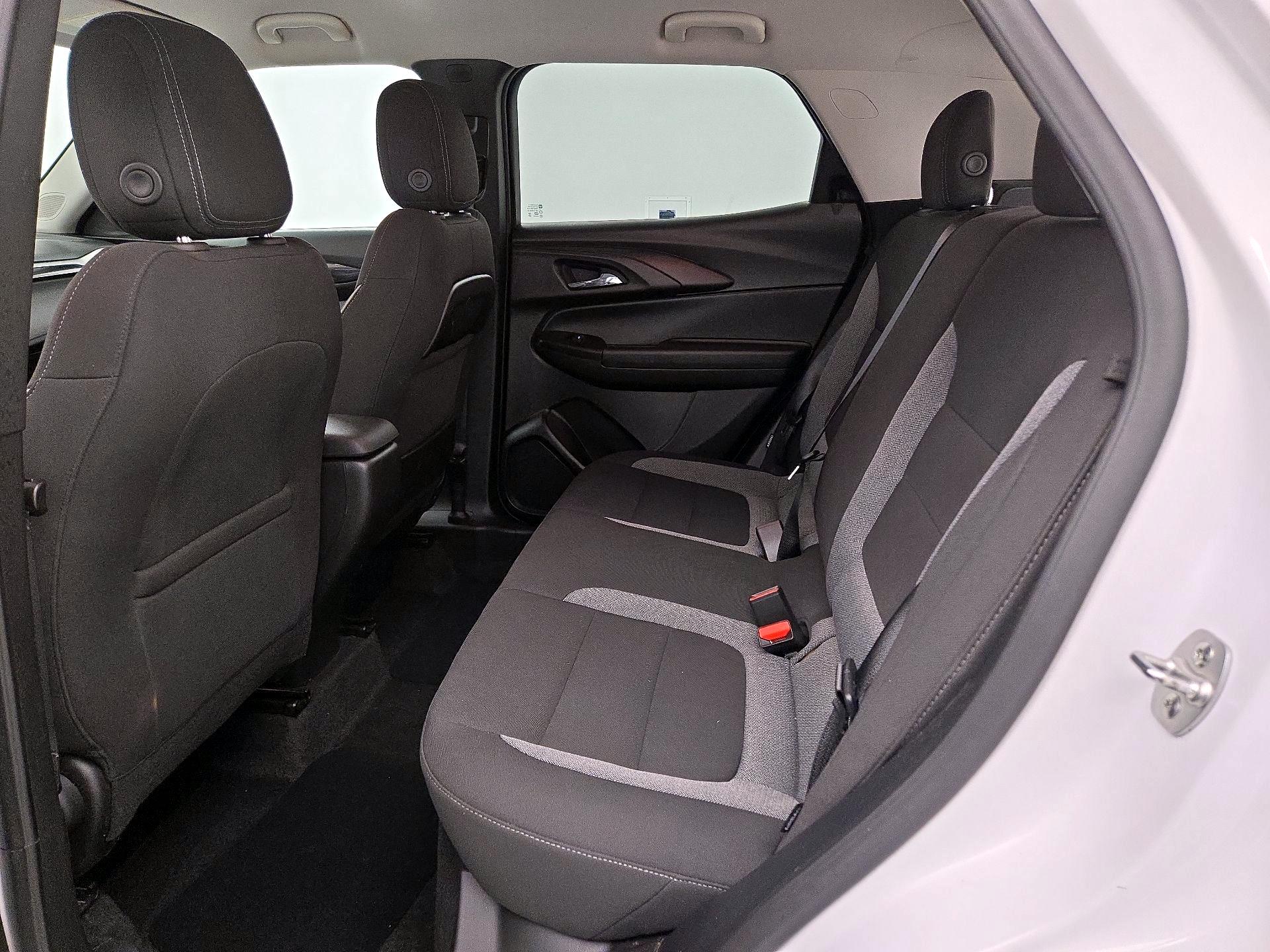 Thumbnail: 2024 Chevrolet TrailBlazer - 19