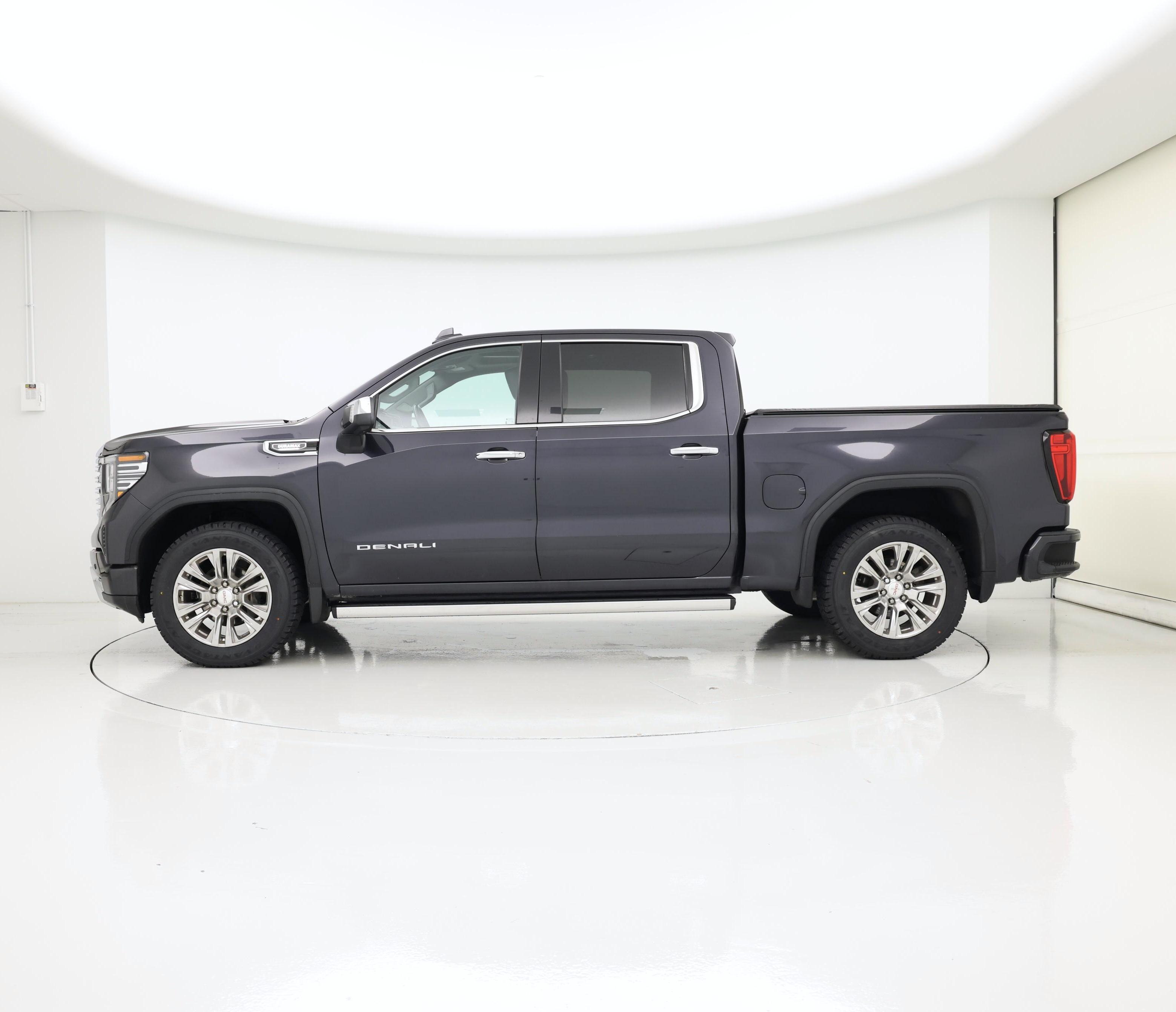 Thumbnail: 2022 GMC Sierra 1500 - 3