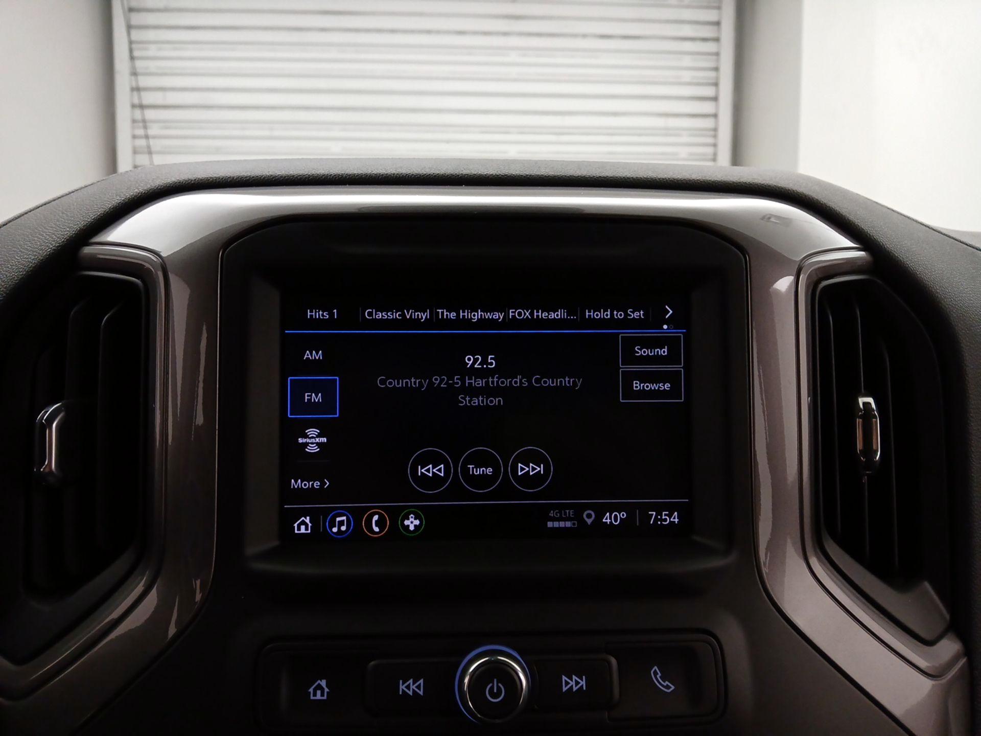 Thumbnail: 2025 Chevrolet Silverado 1500 - 15