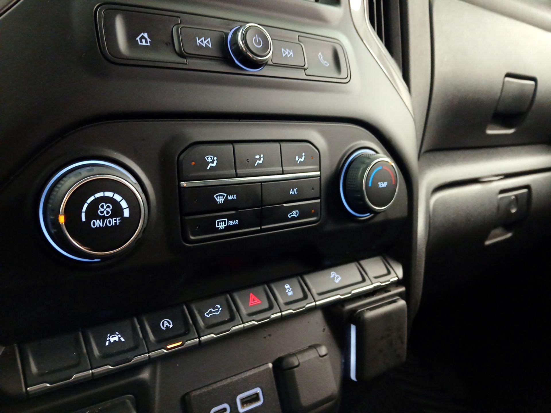 Thumbnail: 2025 Chevrolet Silverado 1500 - 16