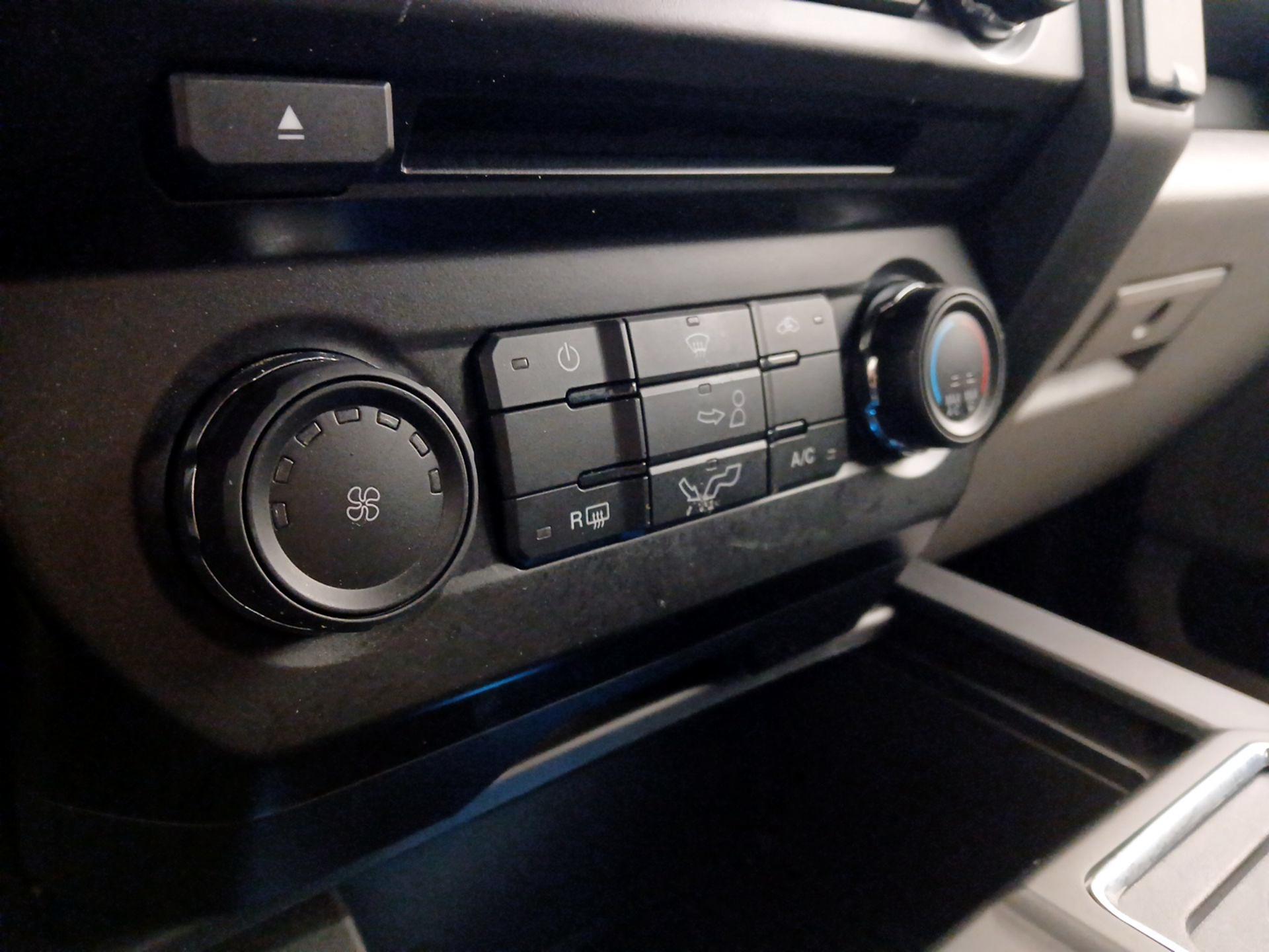 Thumbnail: 2018 Ford F-150 - 16