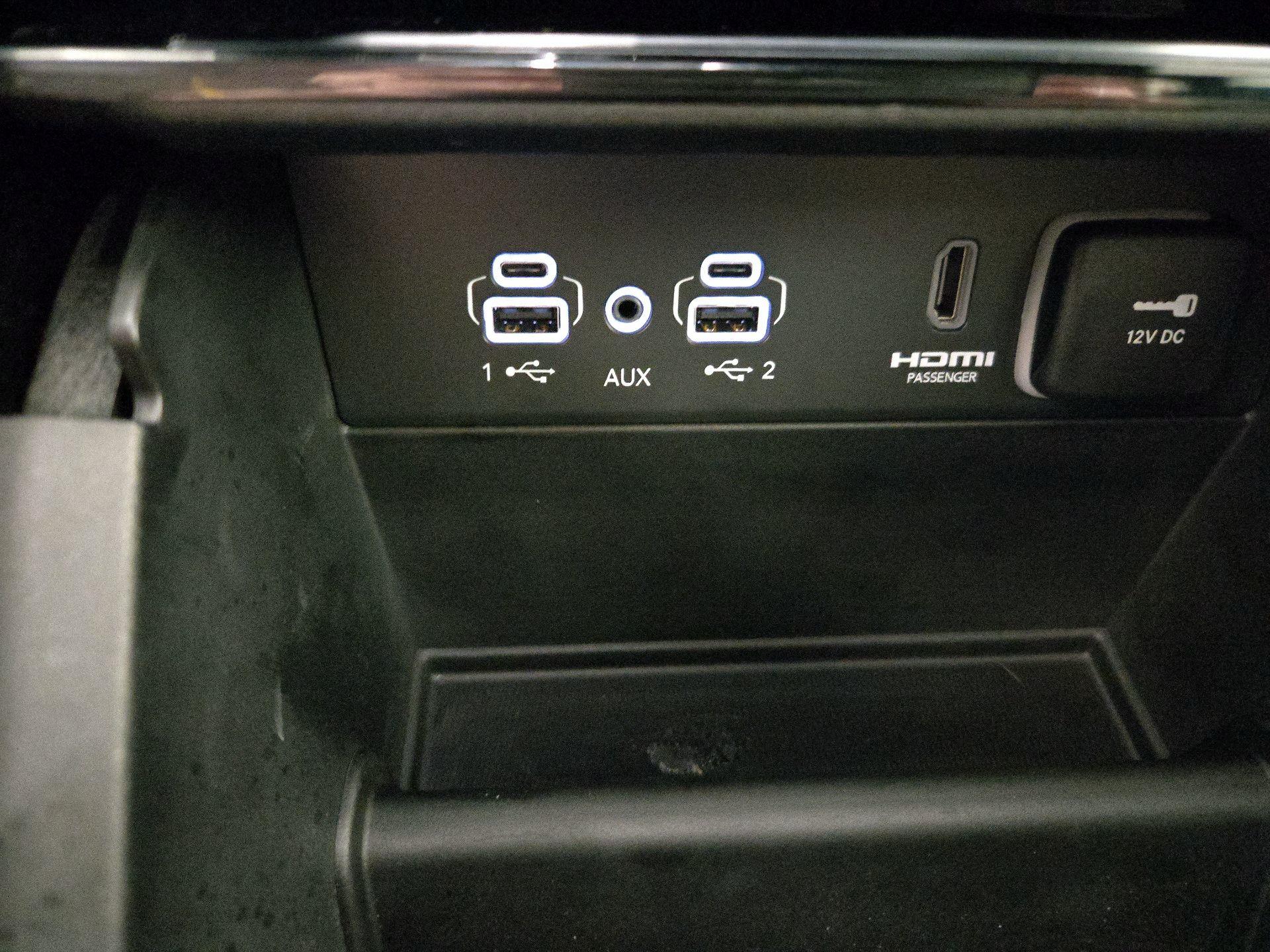 Thumbnail: 2023 Jeep Grand Cherokee - 18