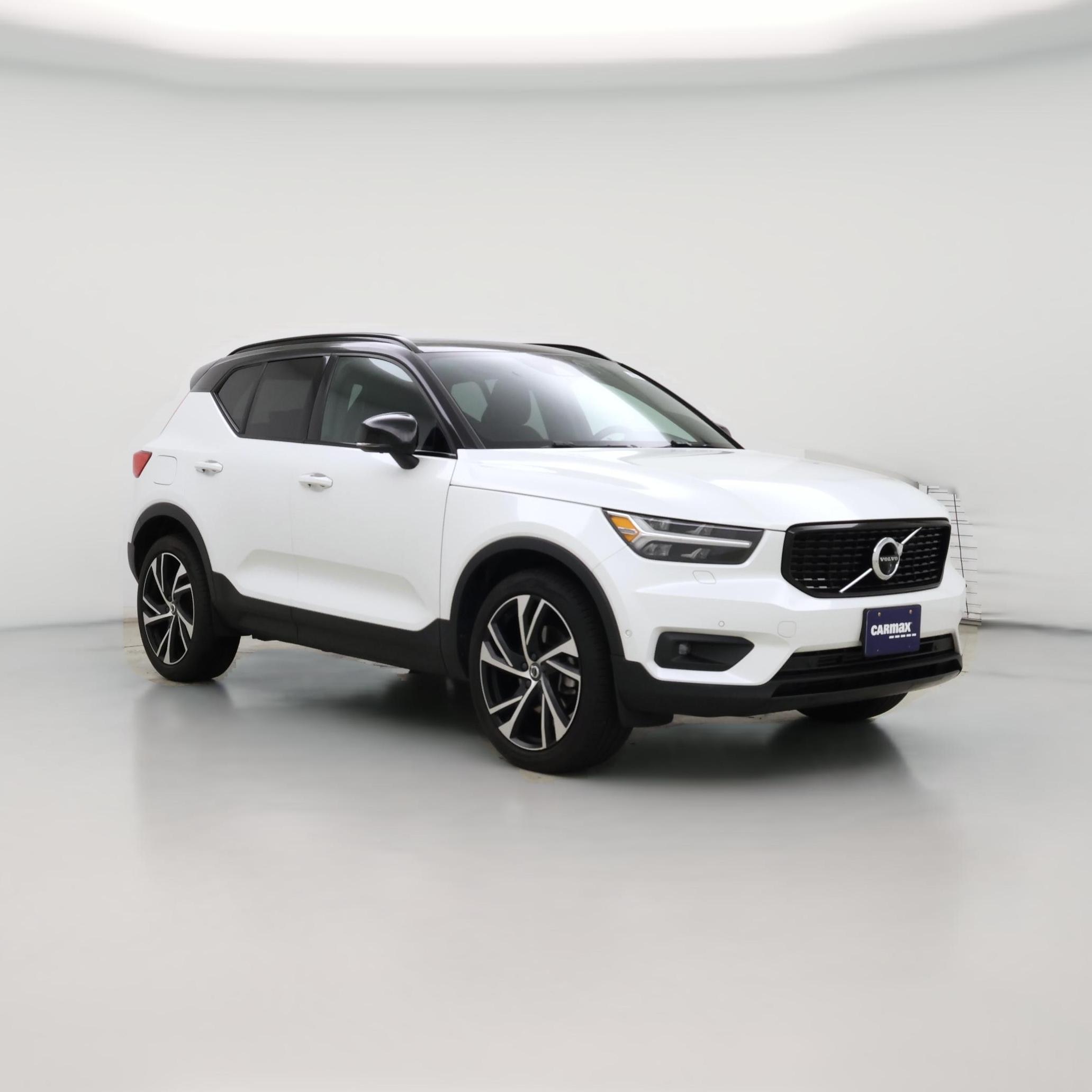 Thumbnail: 2019 Volvo XC40 - 1