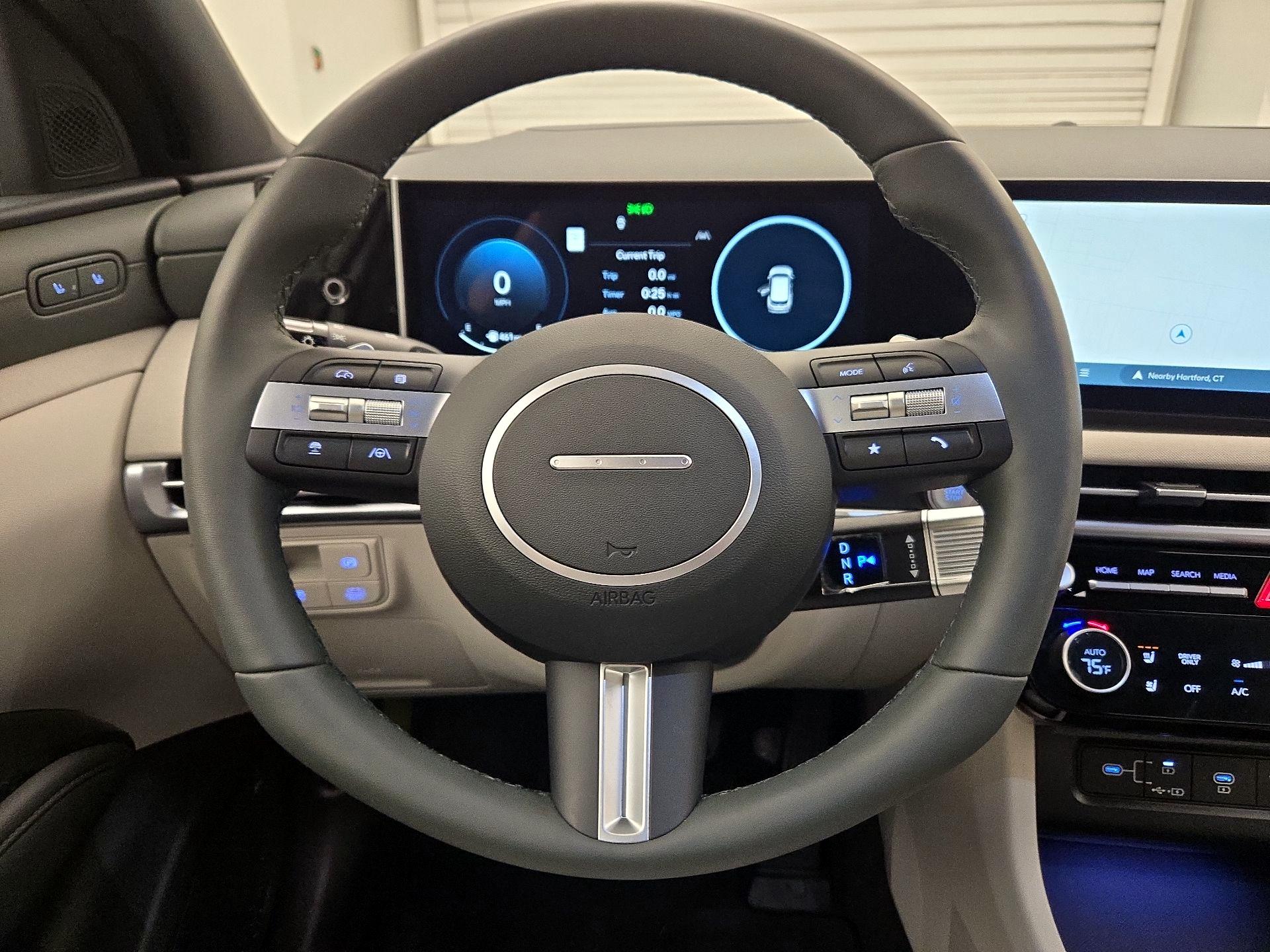 Thumbnail: 2025 Hyundai Tucson - 10