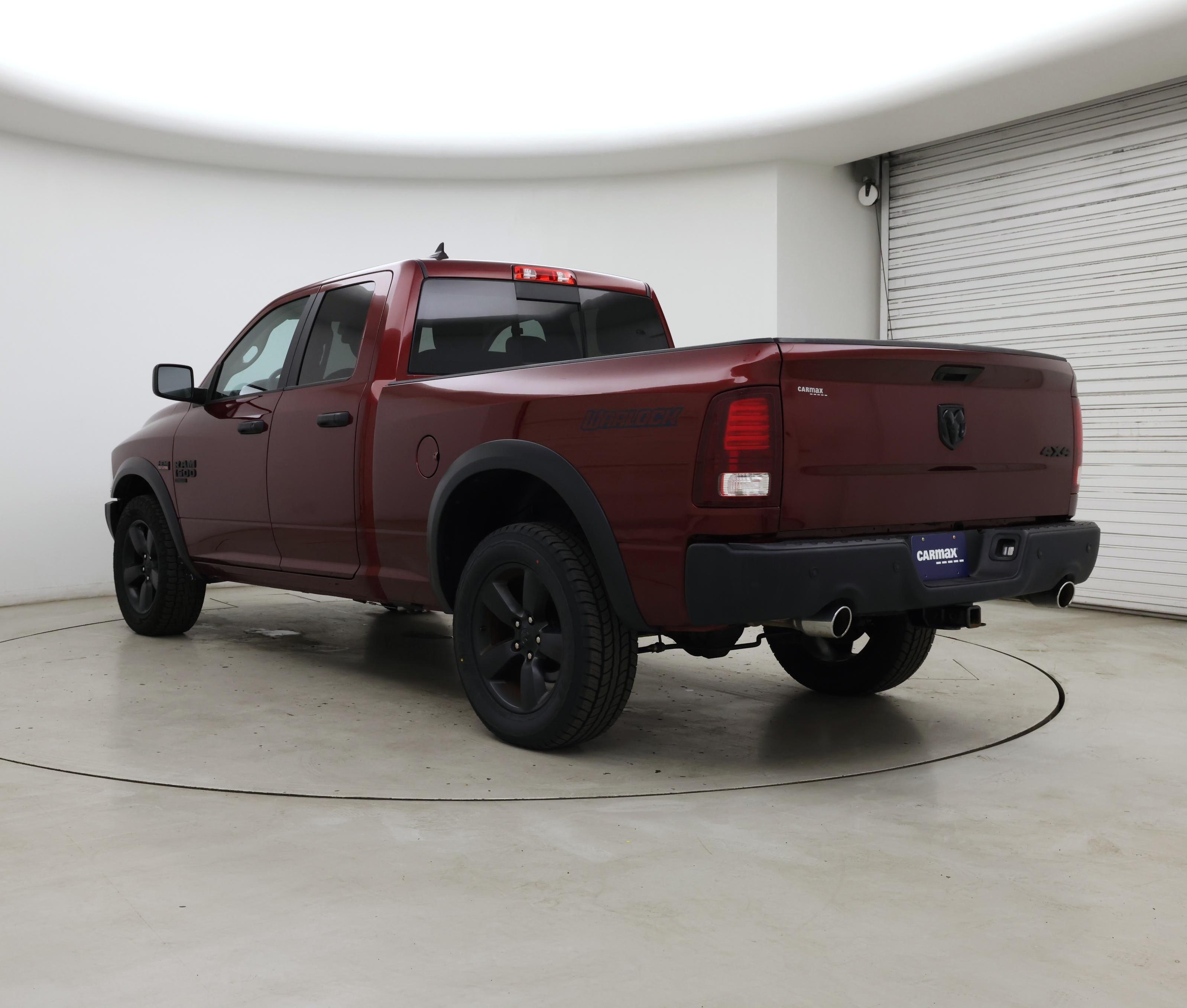 Thumbnail: 2020 RAM 1500 Classic - 2