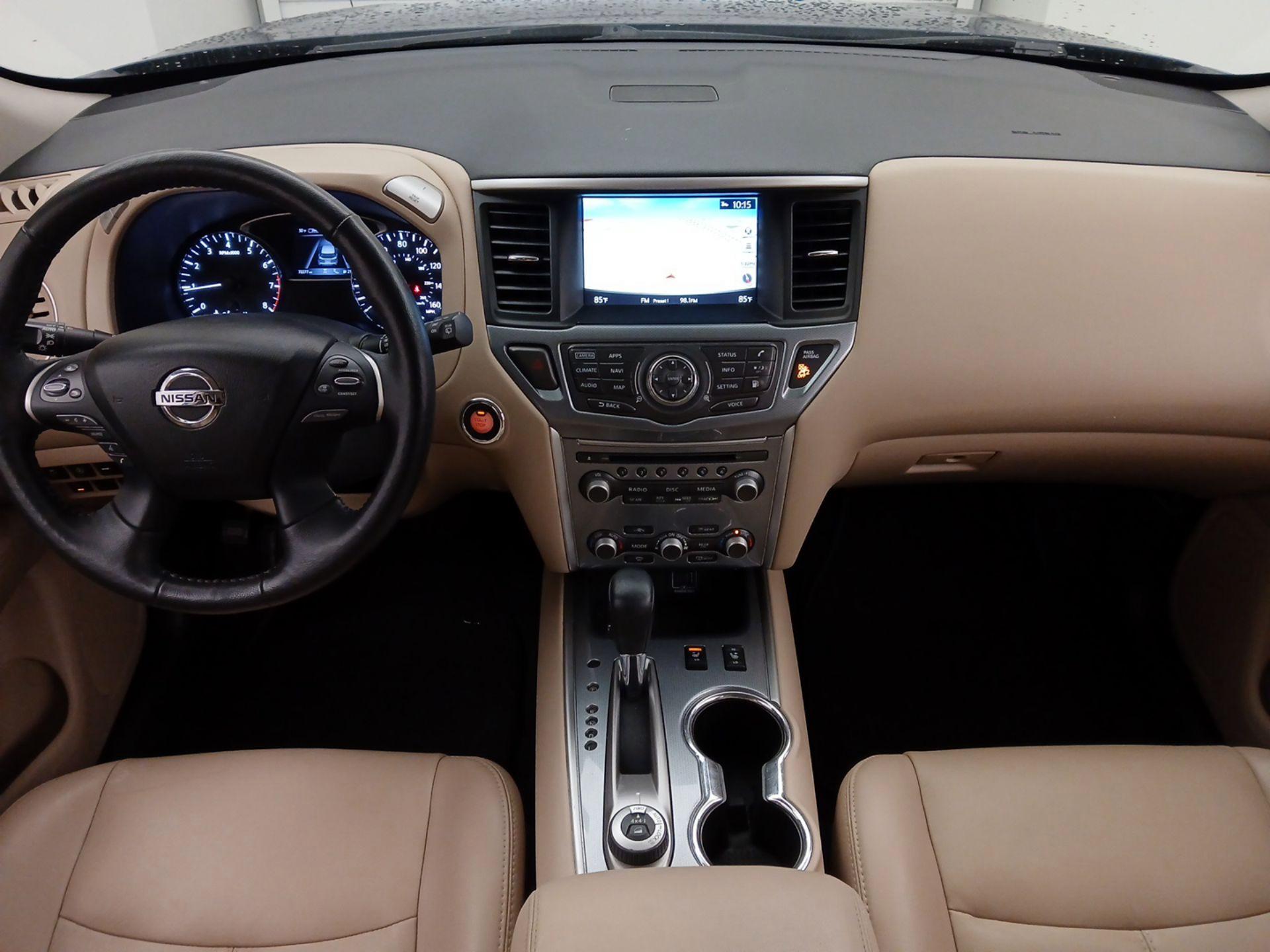 Thumbnail: 2020 Nissan Pathfinder - 9