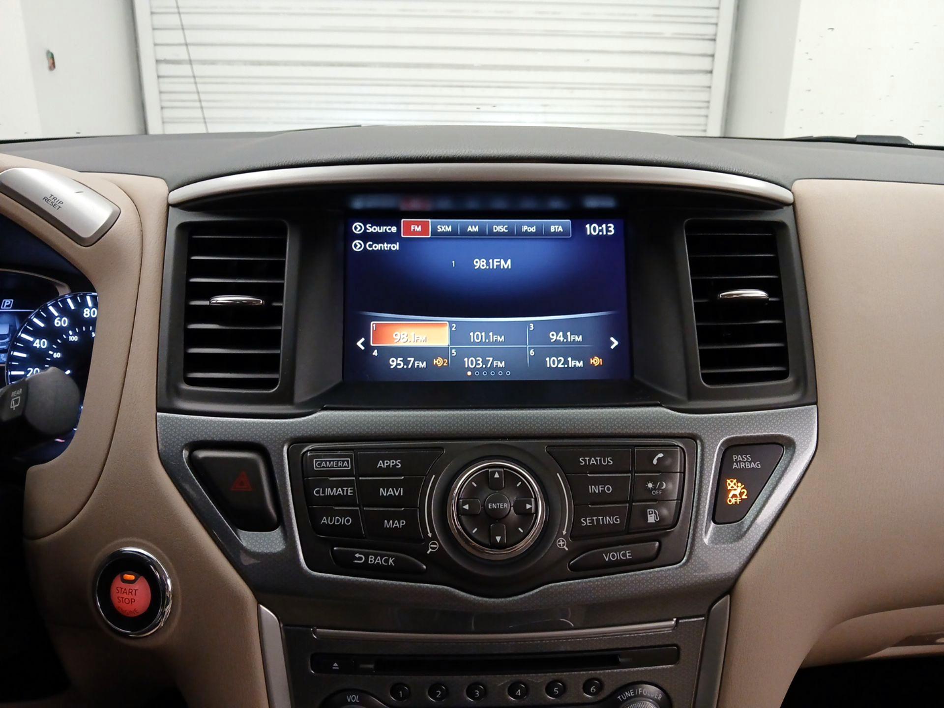 Thumbnail: 2020 Nissan Pathfinder - 15