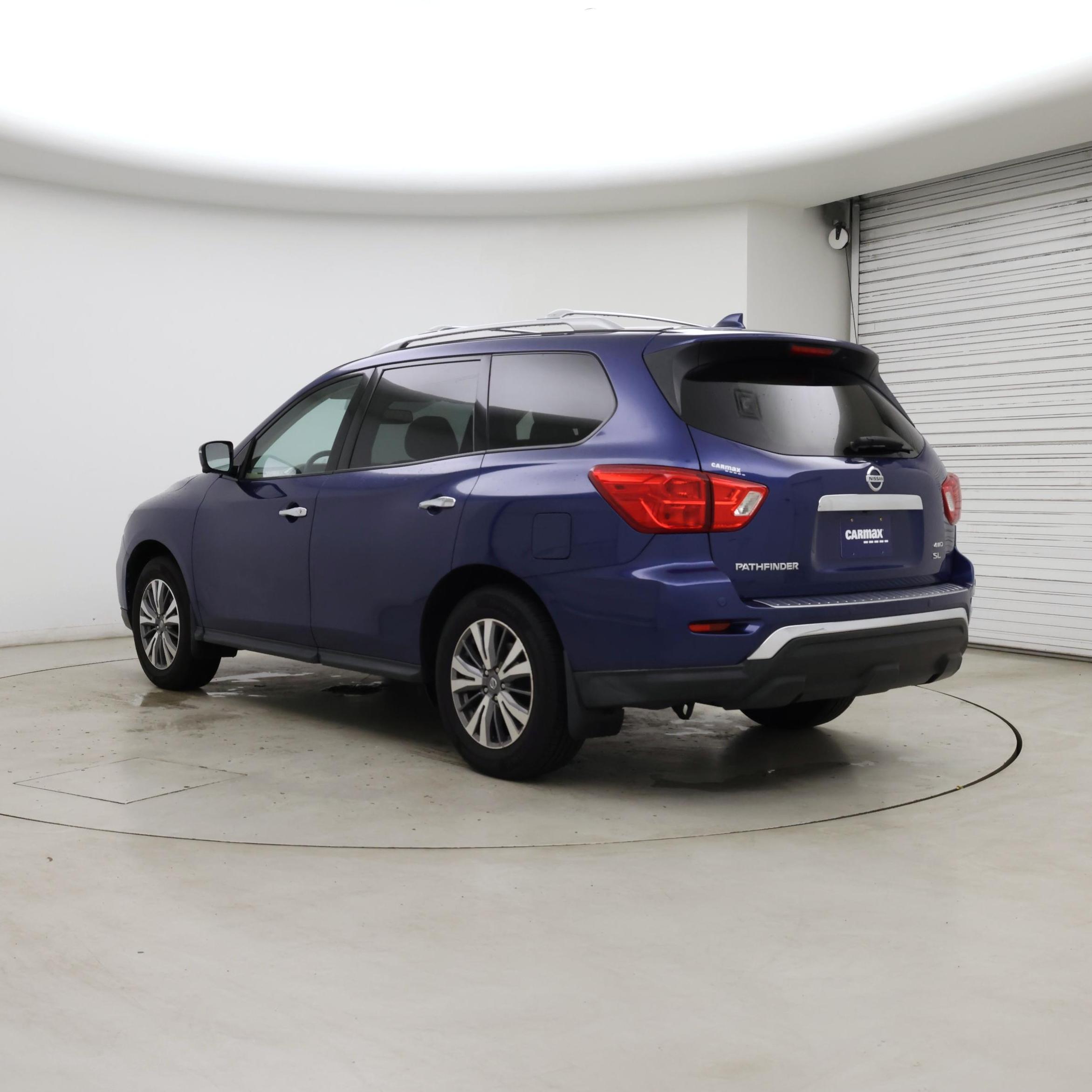 Thumbnail: 2020 Nissan Pathfinder - 2