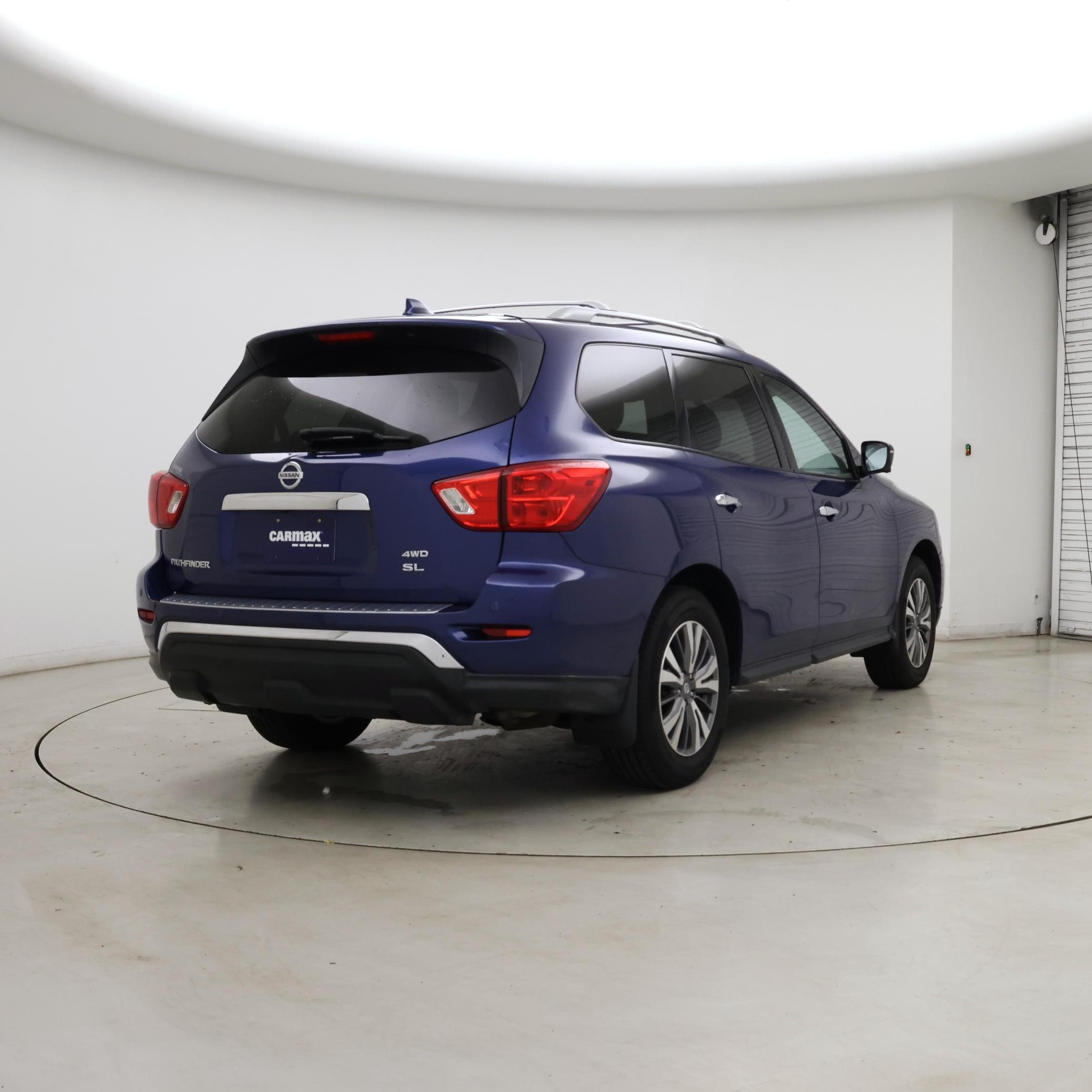 Thumbnail: 2020 Nissan Pathfinder - 8