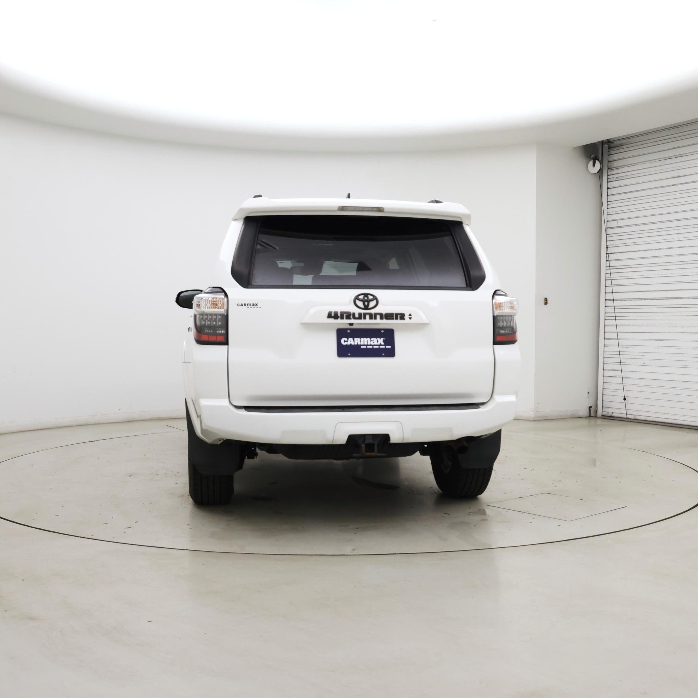 Thumbnail: 2020 Toyota 4Runner - 6