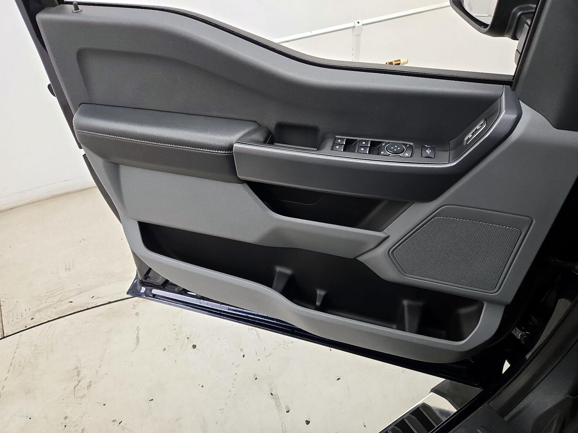 Thumbnail: 2024 Ford F-250 - 12