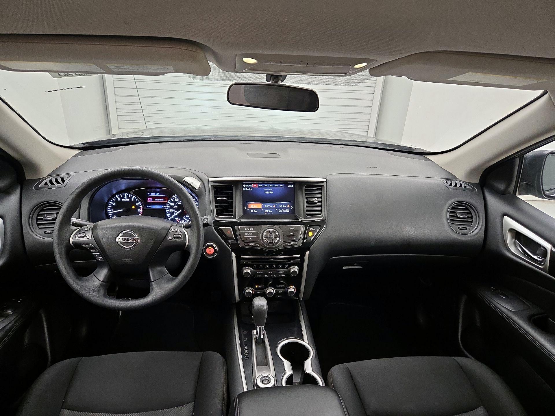 Thumbnail: 2020 Nissan Pathfinder - 9