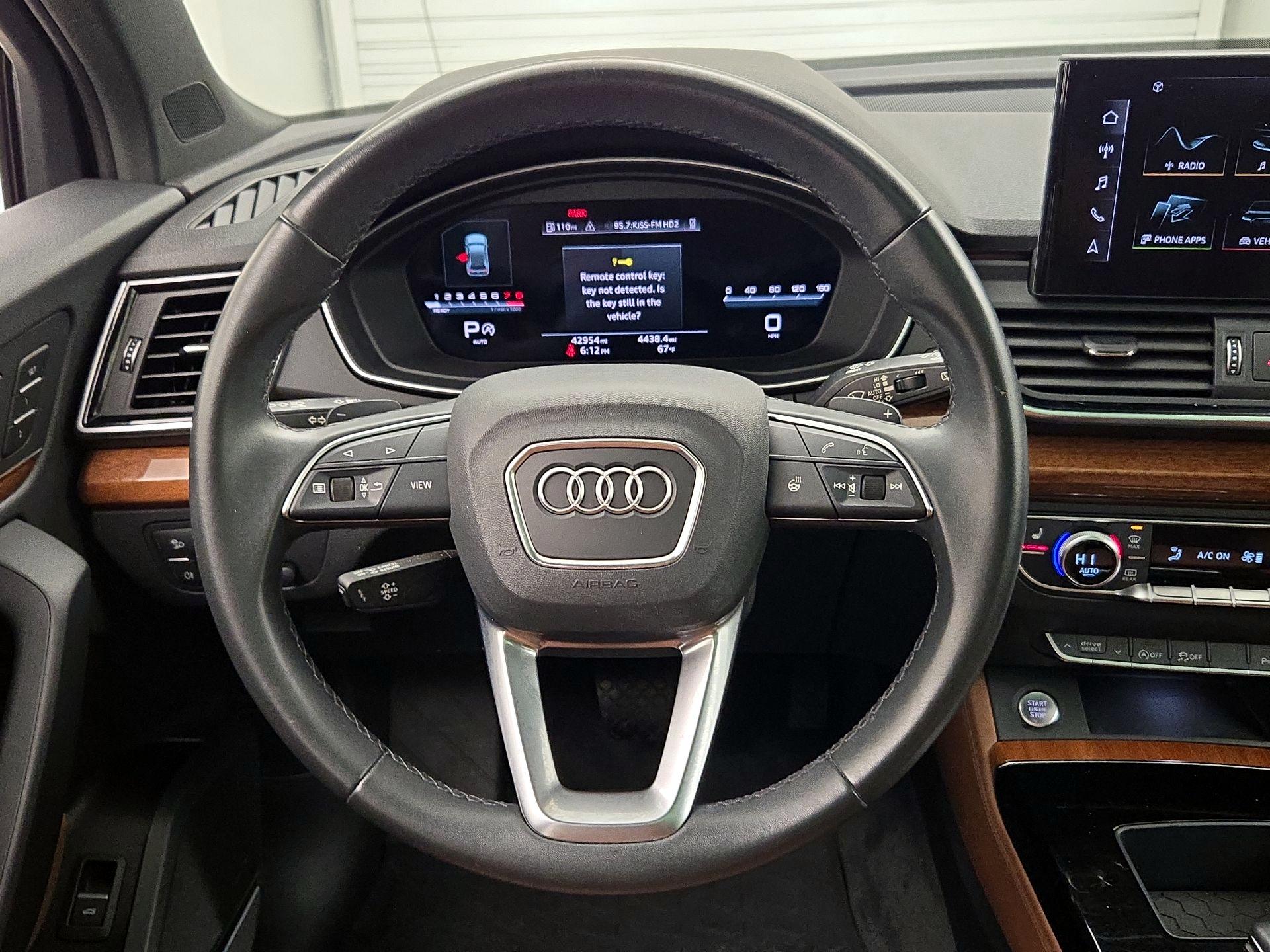 Thumbnail: 2022 Audi Q5 - 10