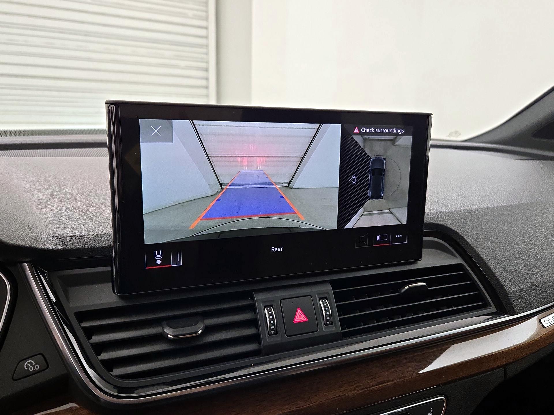 Thumbnail: 2022 Audi Q5 - 15