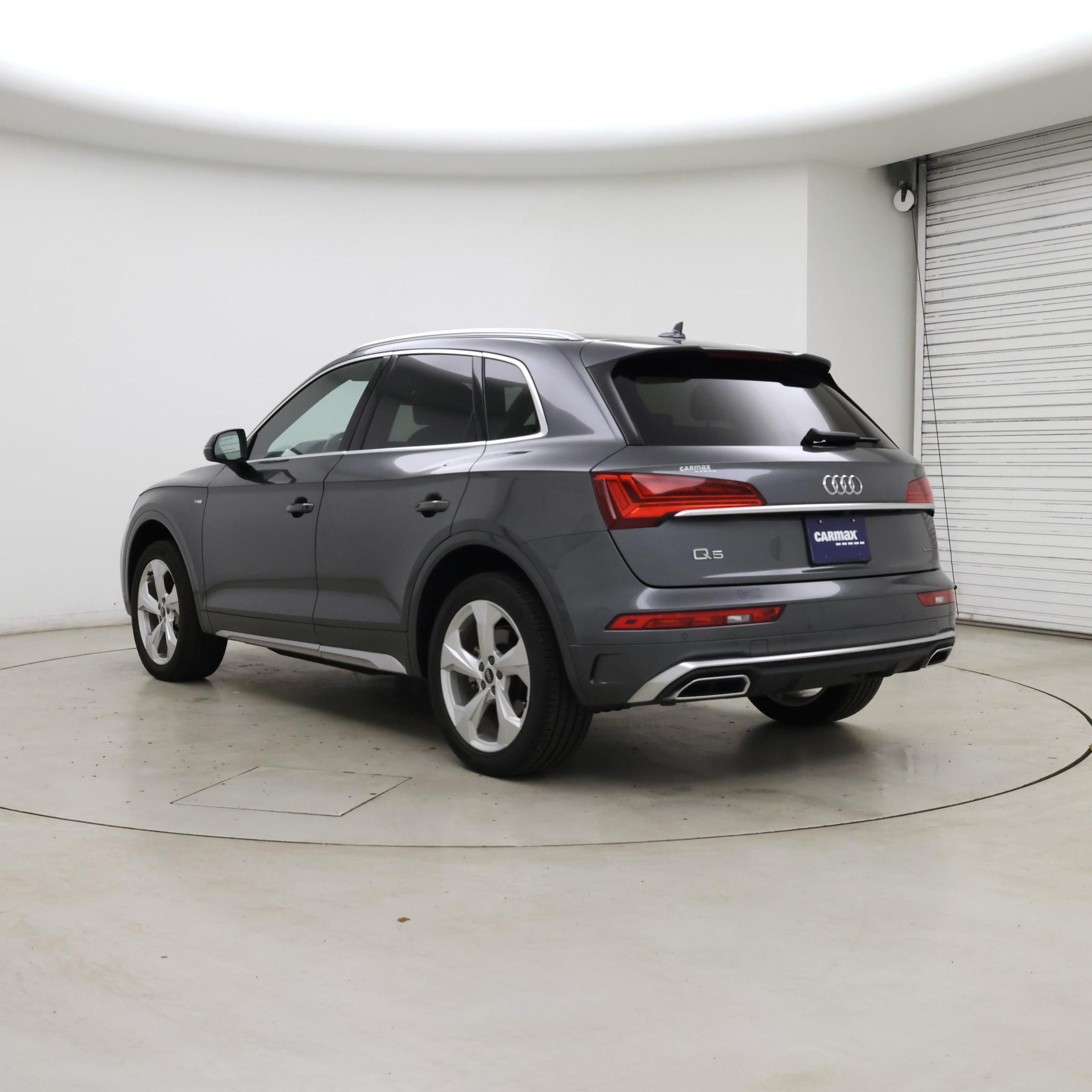 Thumbnail: 2022 Audi Q5 - 2