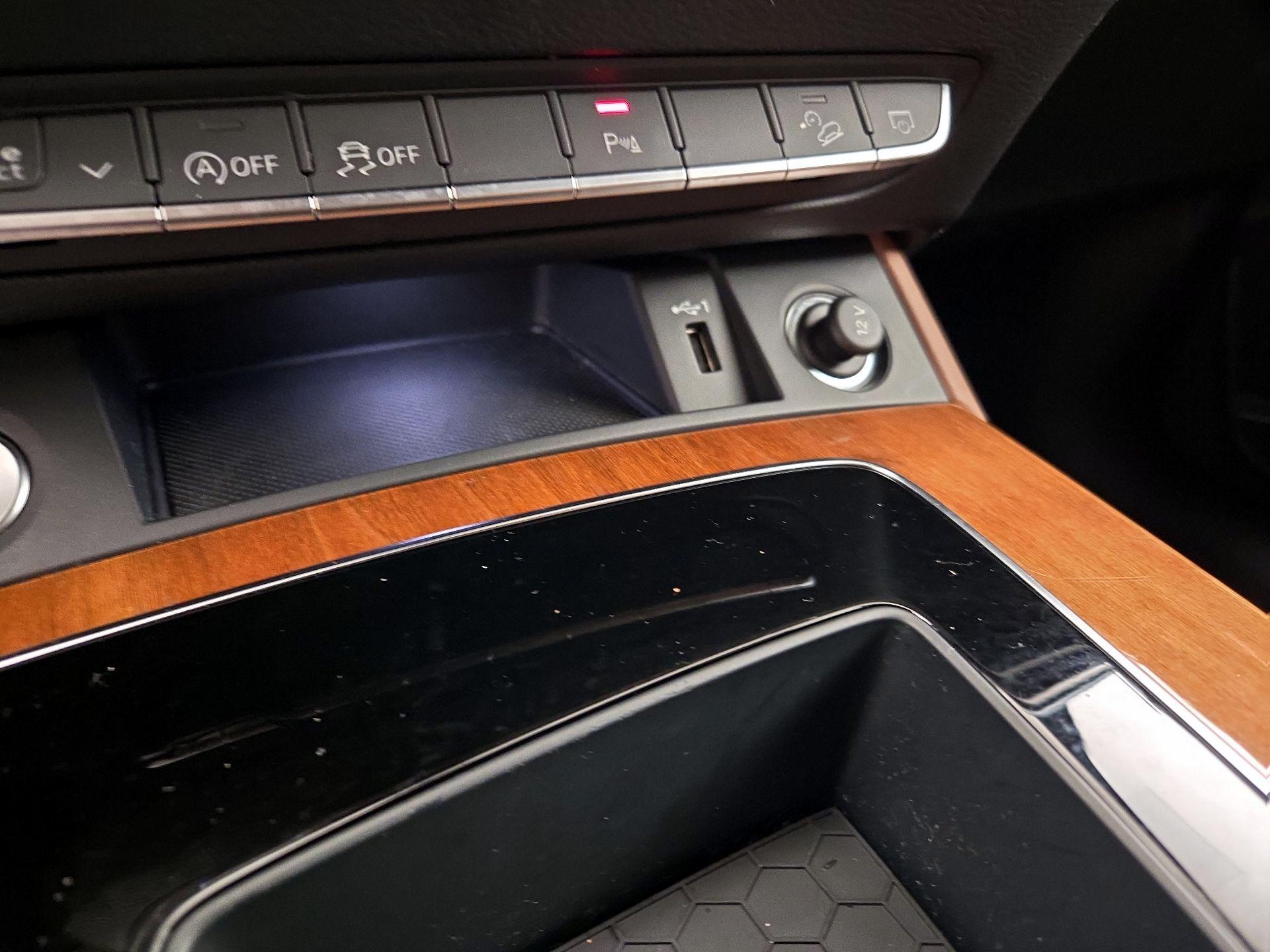 Thumbnail: 2022 Audi Q5 - 19