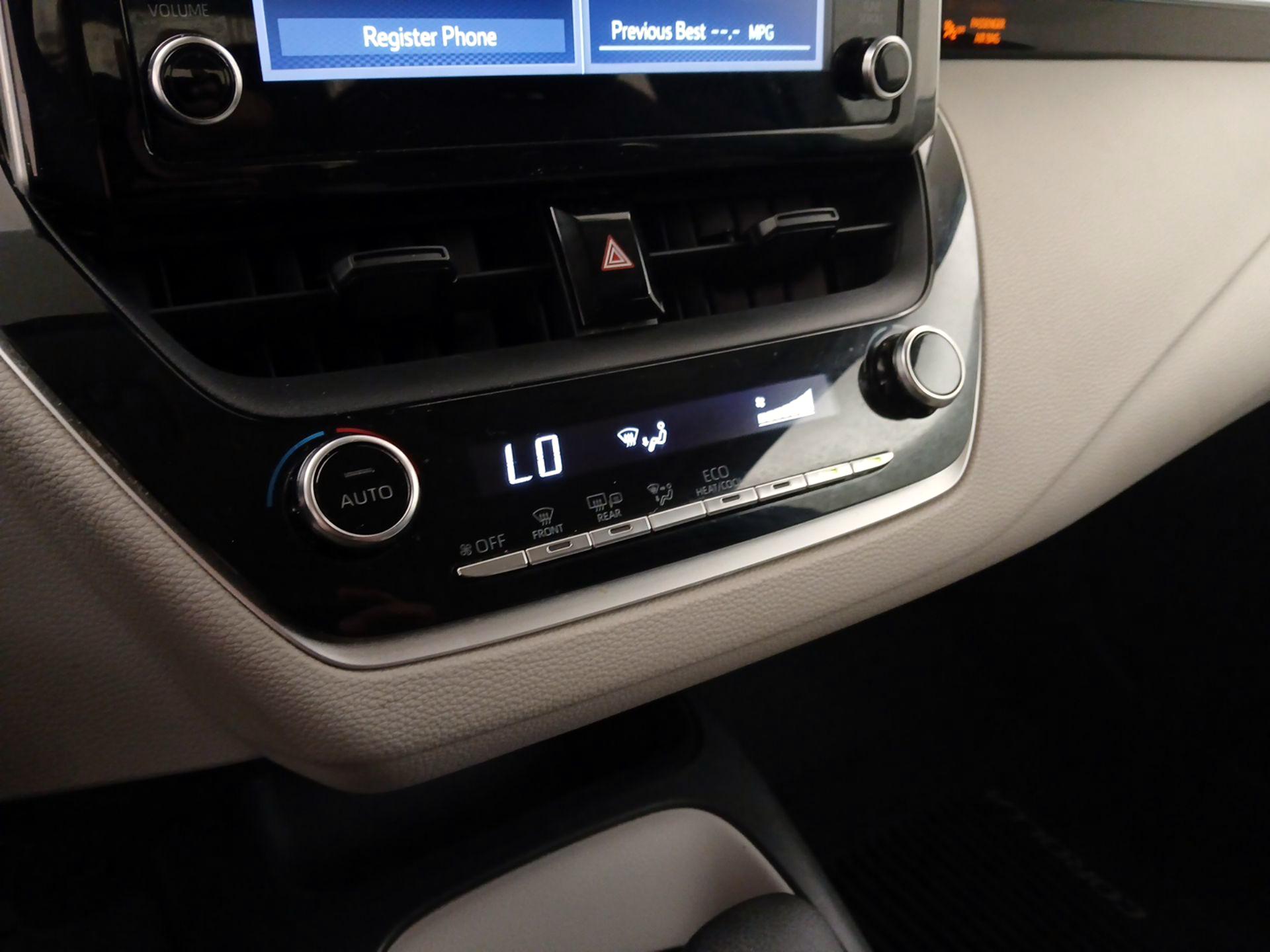 Thumbnail: 2020 Toyota Corolla - 16