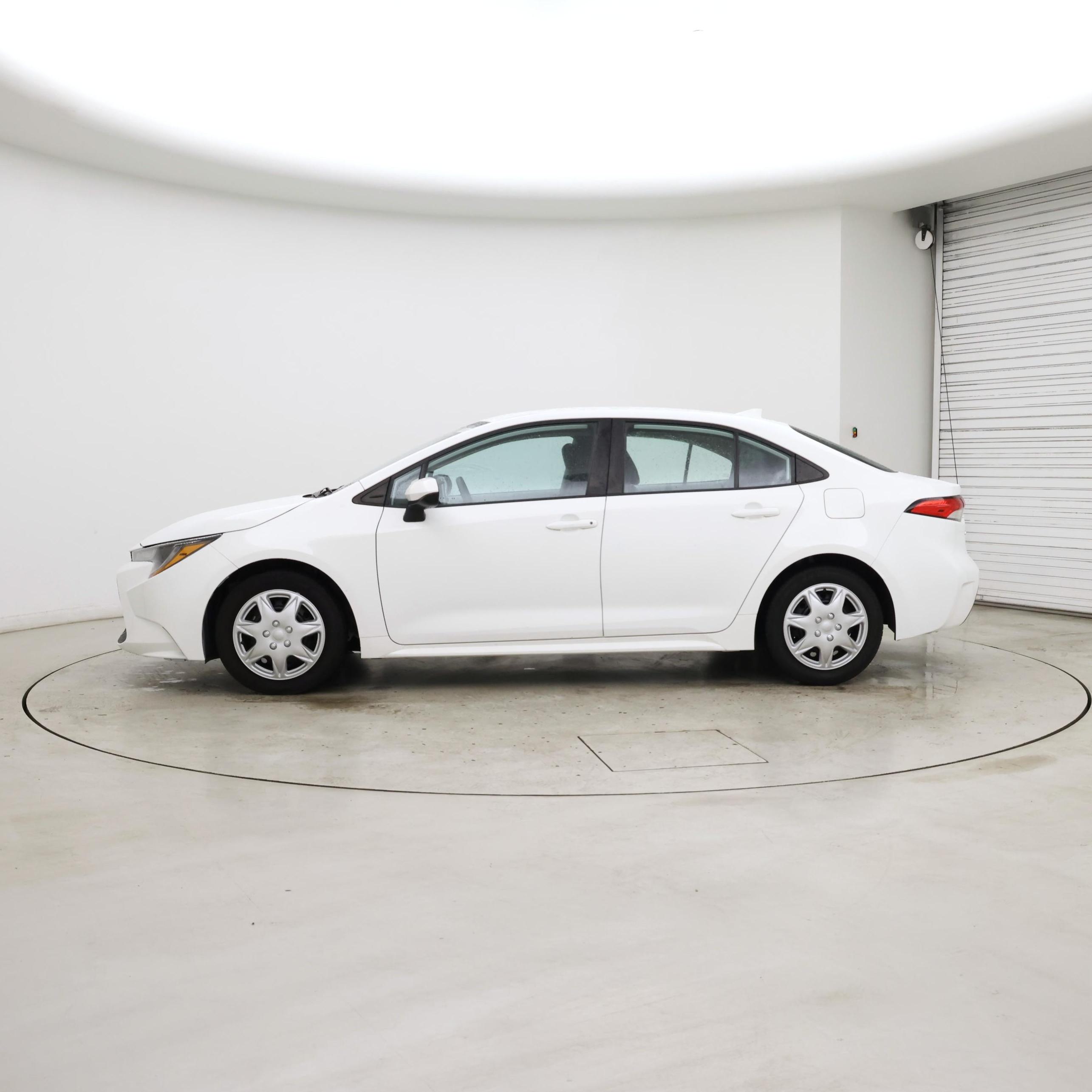 Thumbnail: 2020 Toyota Corolla - 3