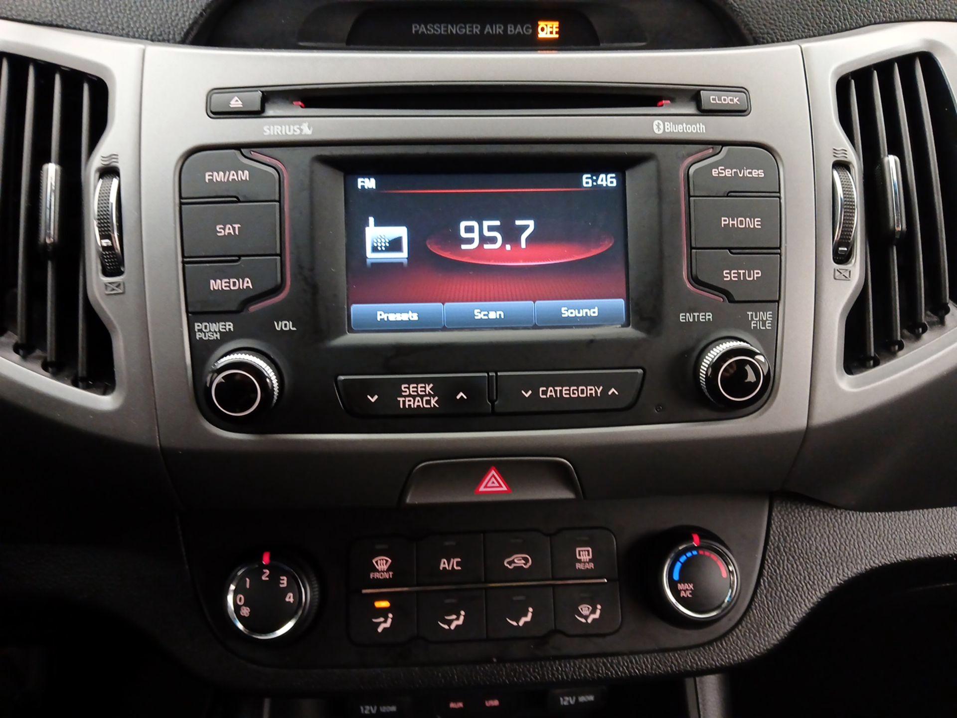 Thumbnail: 2015 Kia Sportage - 14