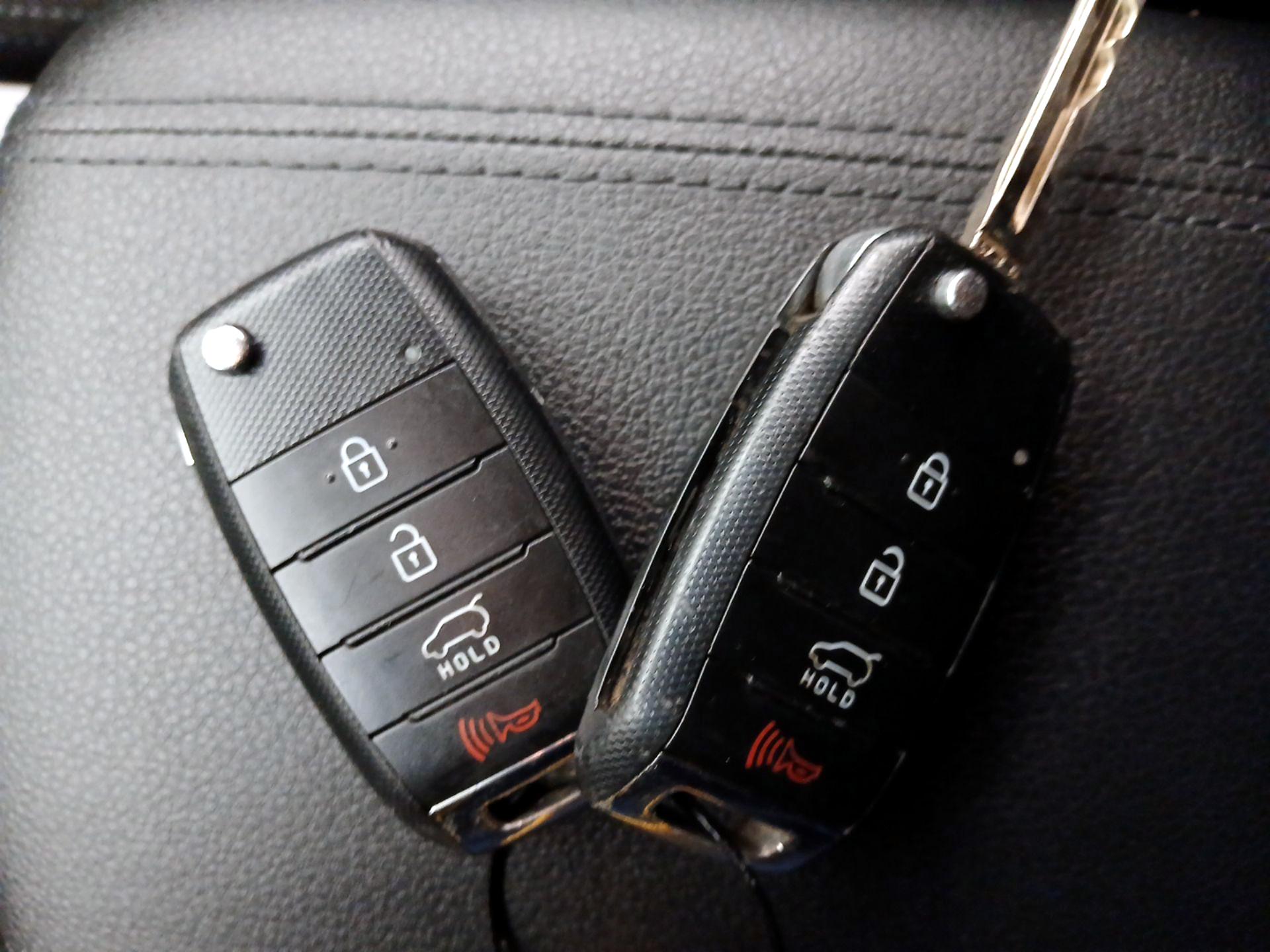 Thumbnail: 2015 Kia Sportage - 20