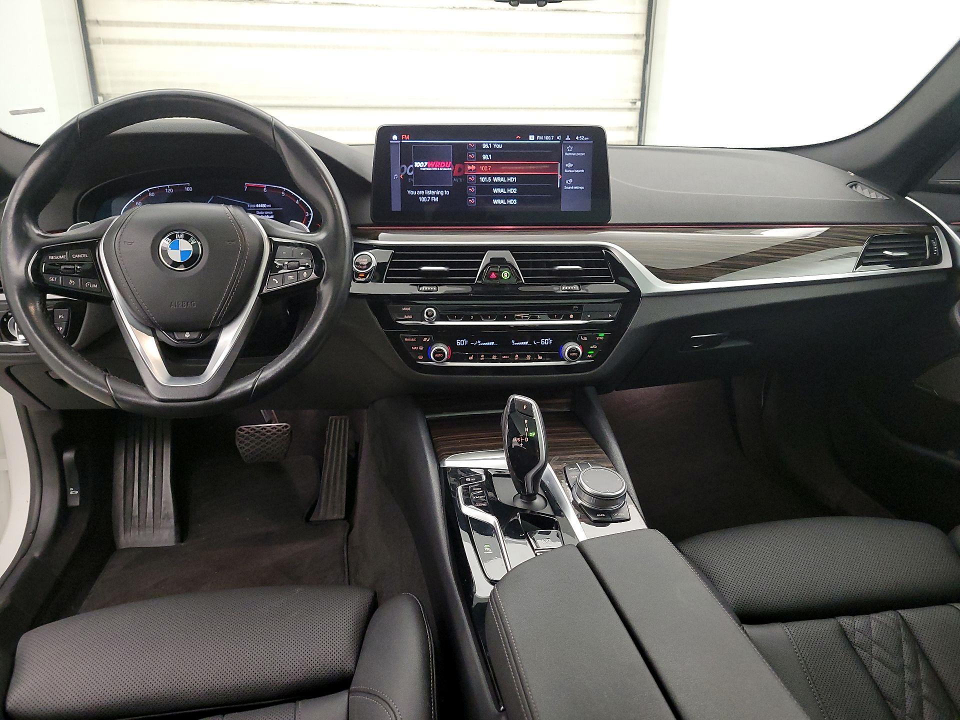 Thumbnail: 2021 BMW 5 Series - 9