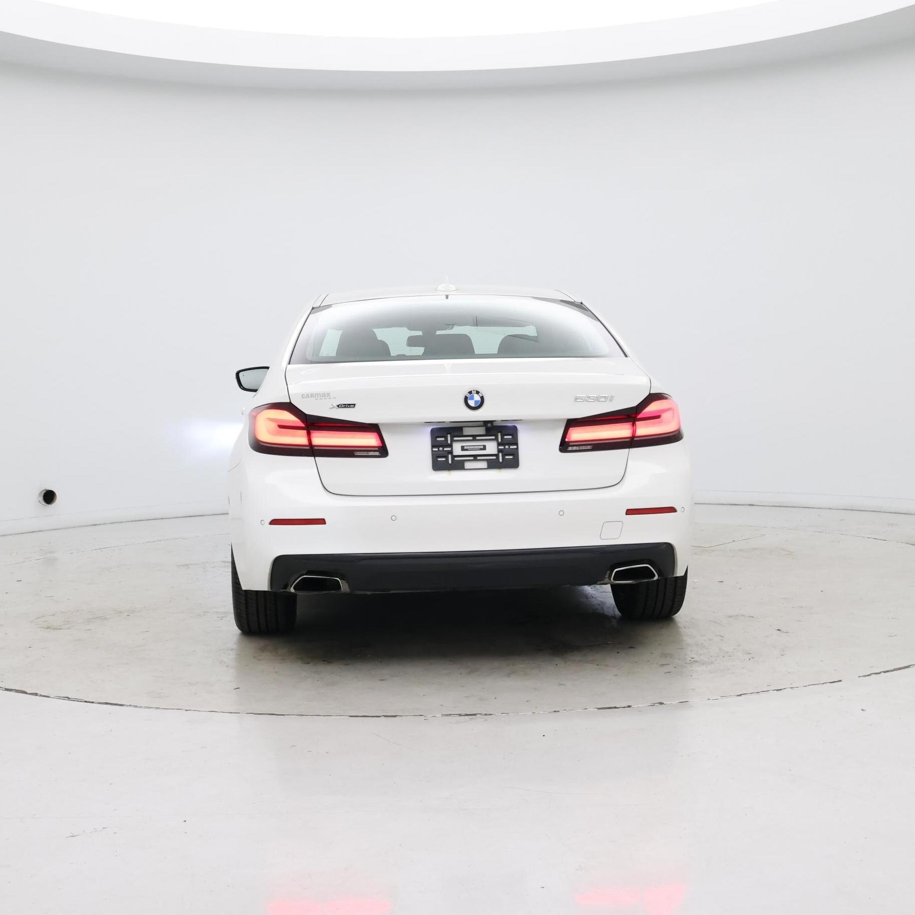 Thumbnail: 2021 BMW 5 Series - 6