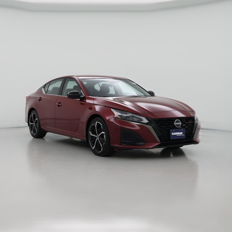 2023 Nissan Altima SR