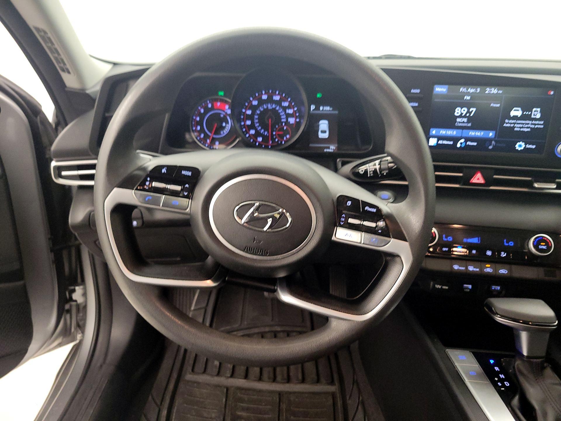 Thumbnail: 2023 Hyundai Elantra - 10