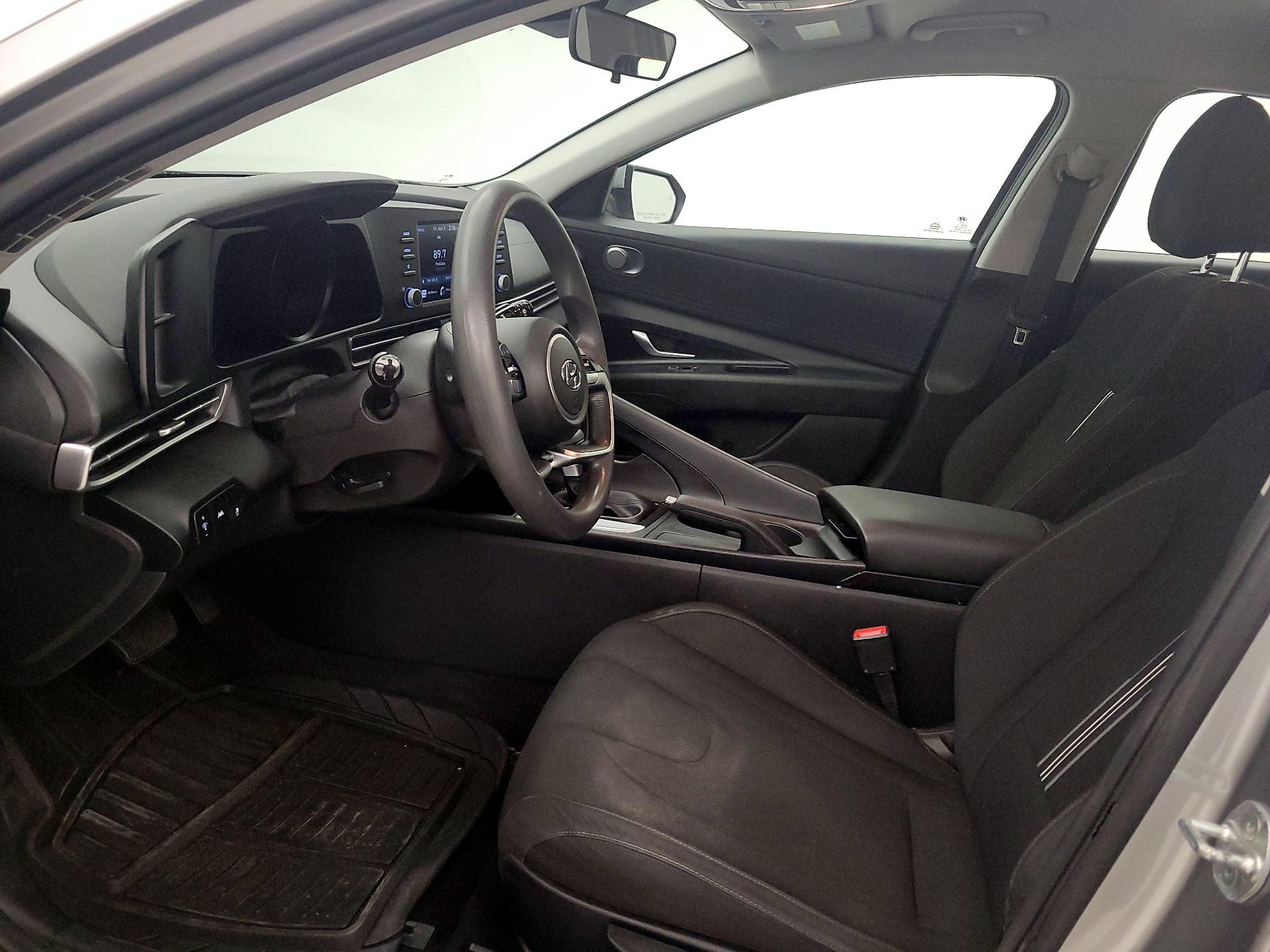 Thumbnail: 2023 Hyundai Elantra - 11