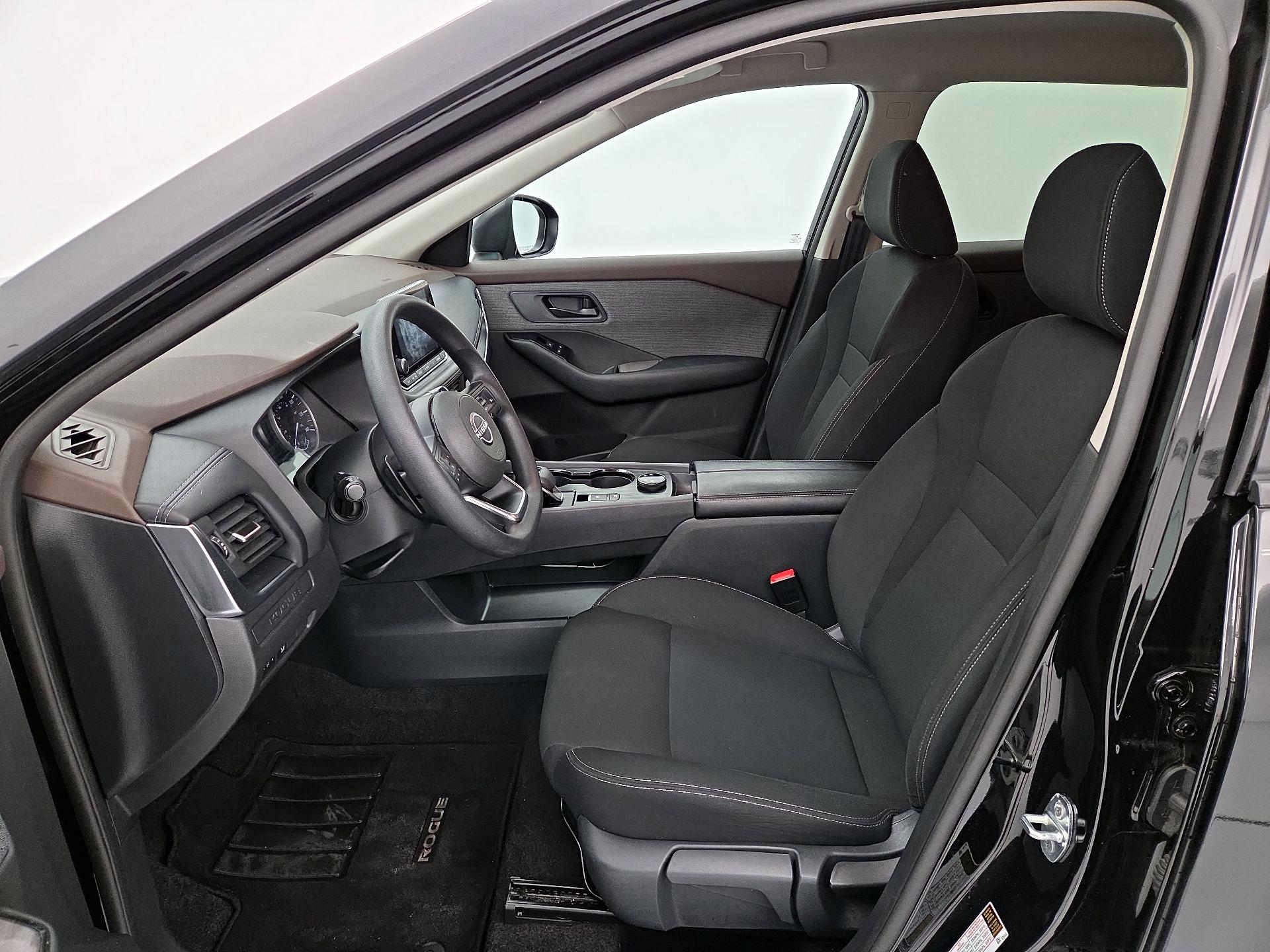 Thumbnail: 2023 Nissan Rogue - 11