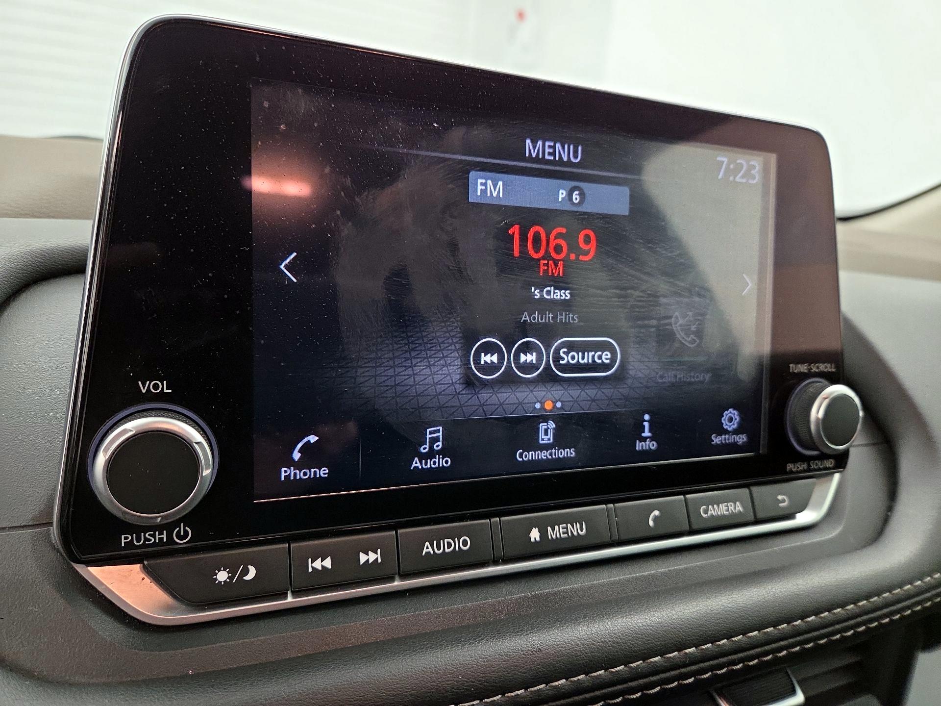 Thumbnail: 2023 Nissan Rogue - 15