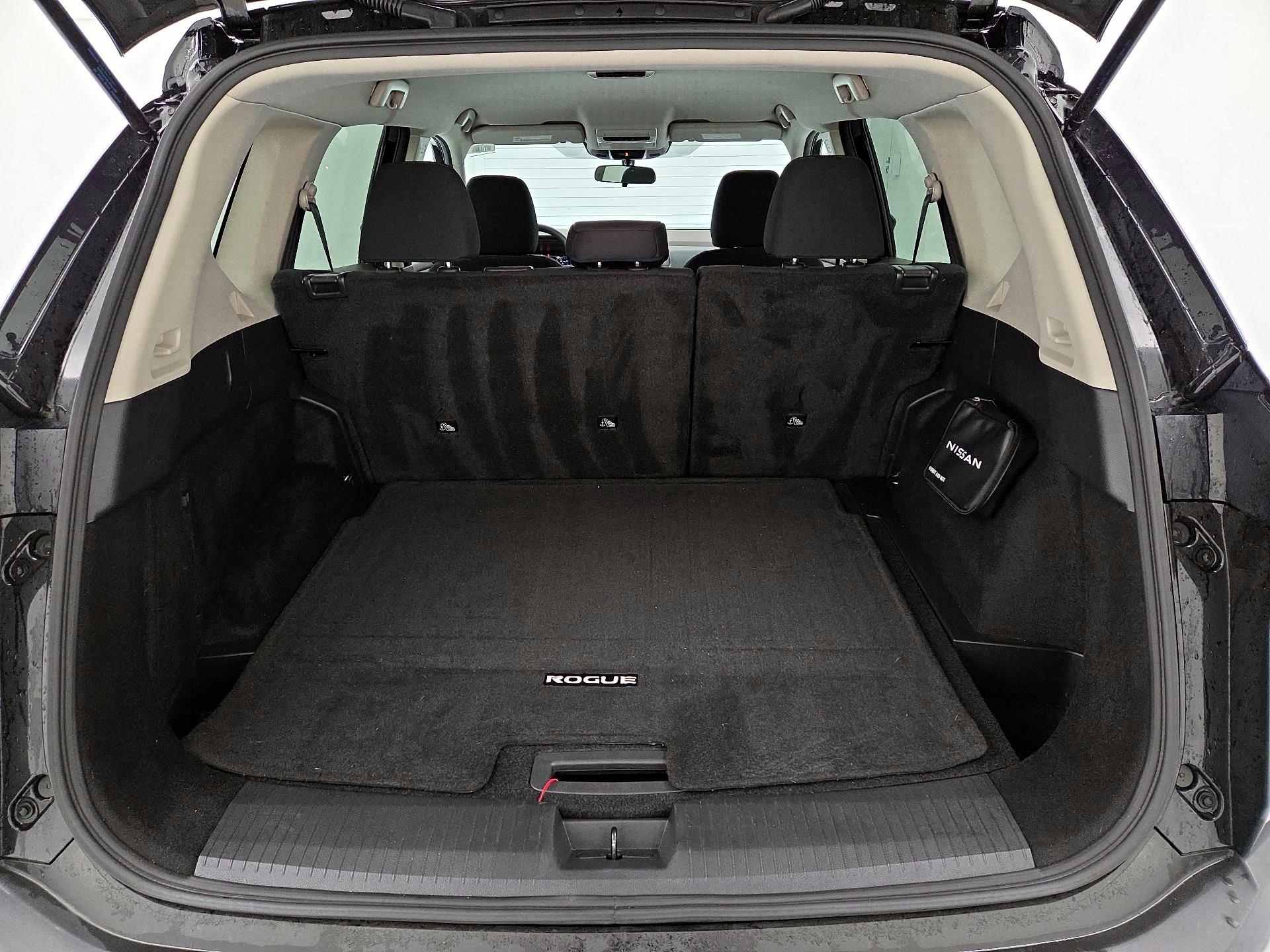 Thumbnail: 2023 Nissan Rogue - 20